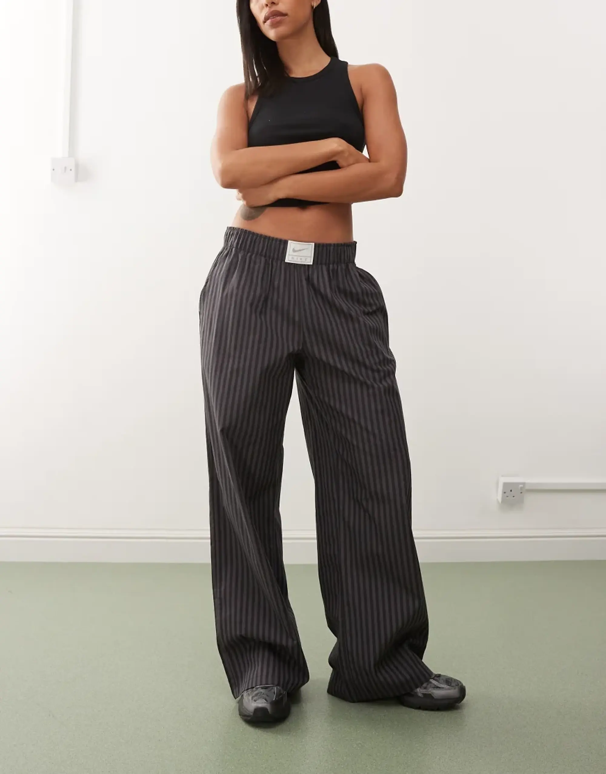 Nike Stripe Poplin Wide Leg Trousers In Black And Grey-Red