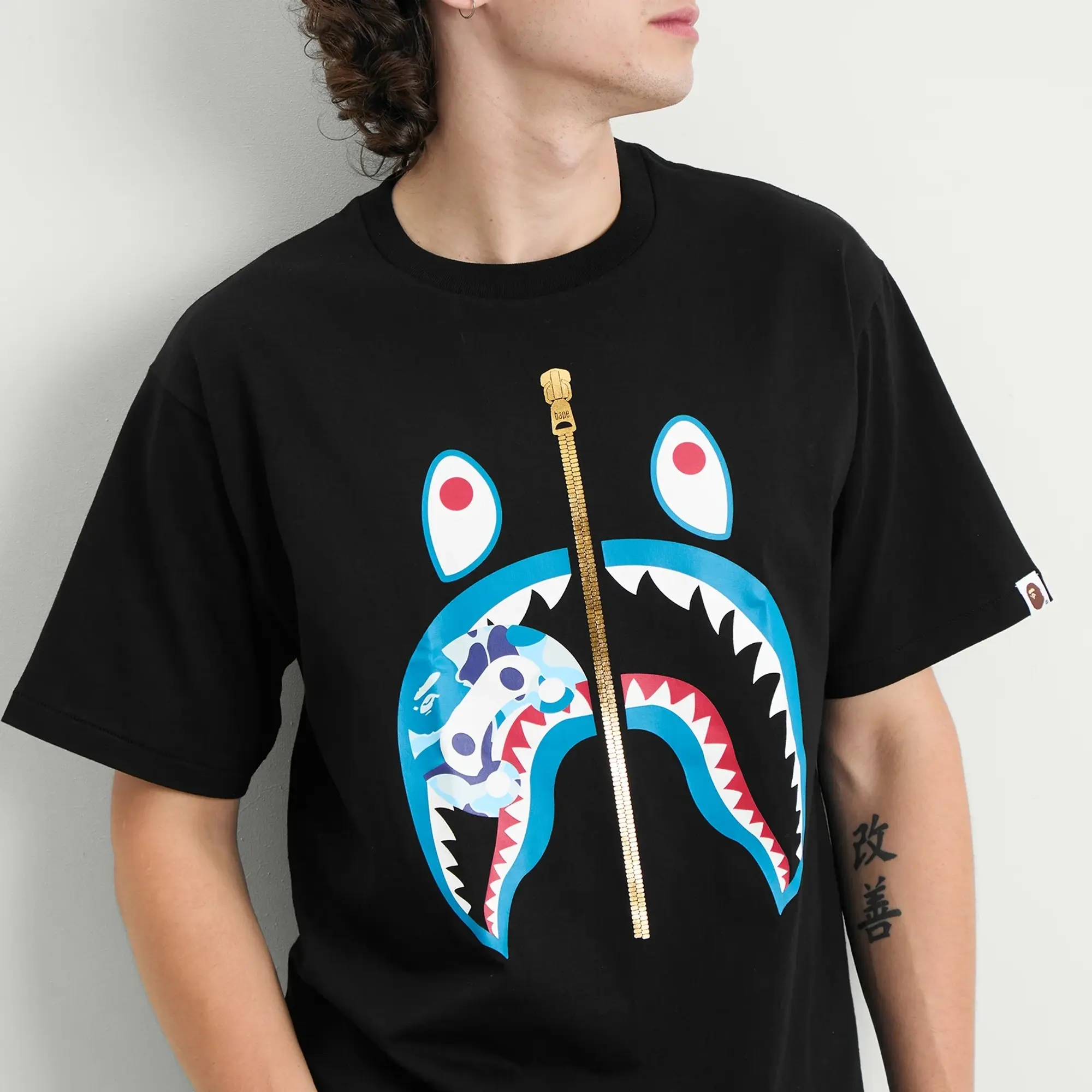 A Bathing Ape Men's Abc Camoilo Shark Tee Black X Blue