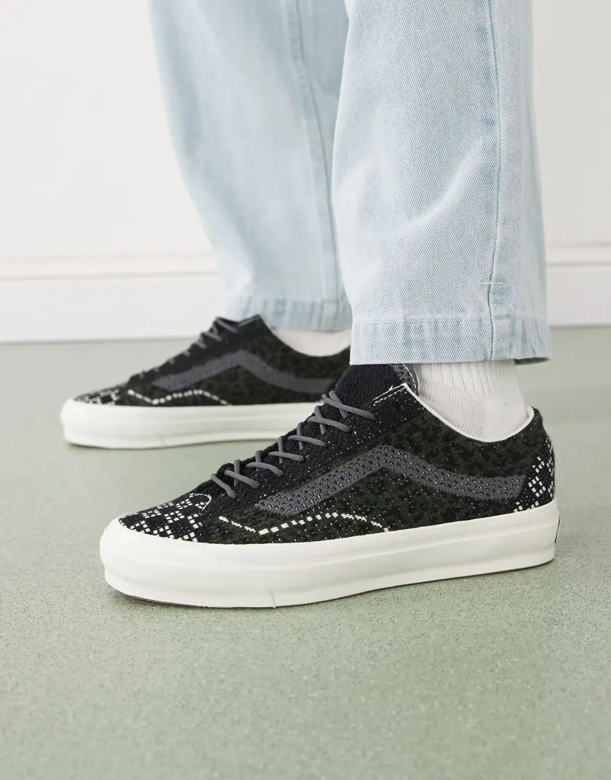 Vans Premium Old Skool 36 Ek Trainers In Green