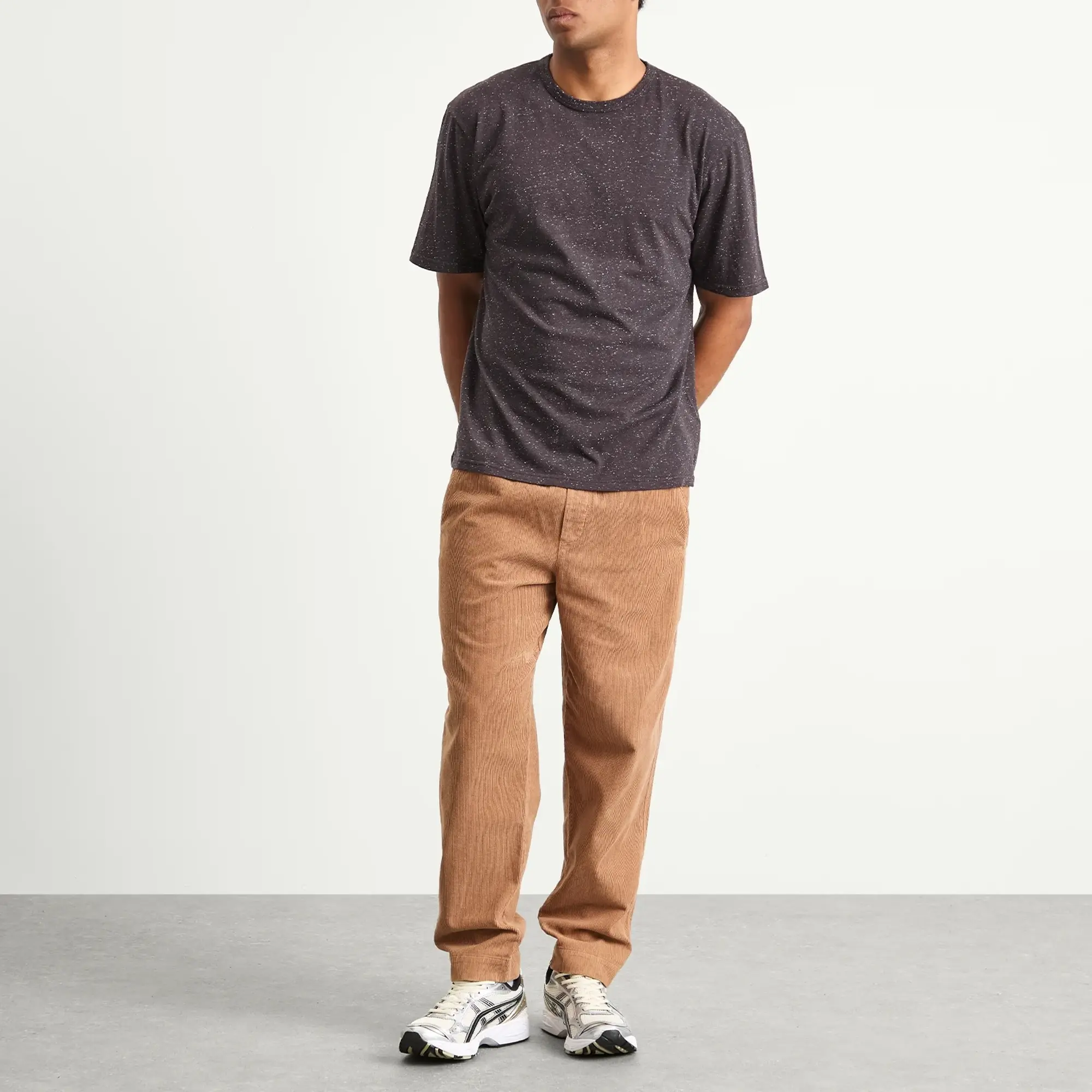 Folk Men's Relaxed Assembly T-Shirt Black Grape