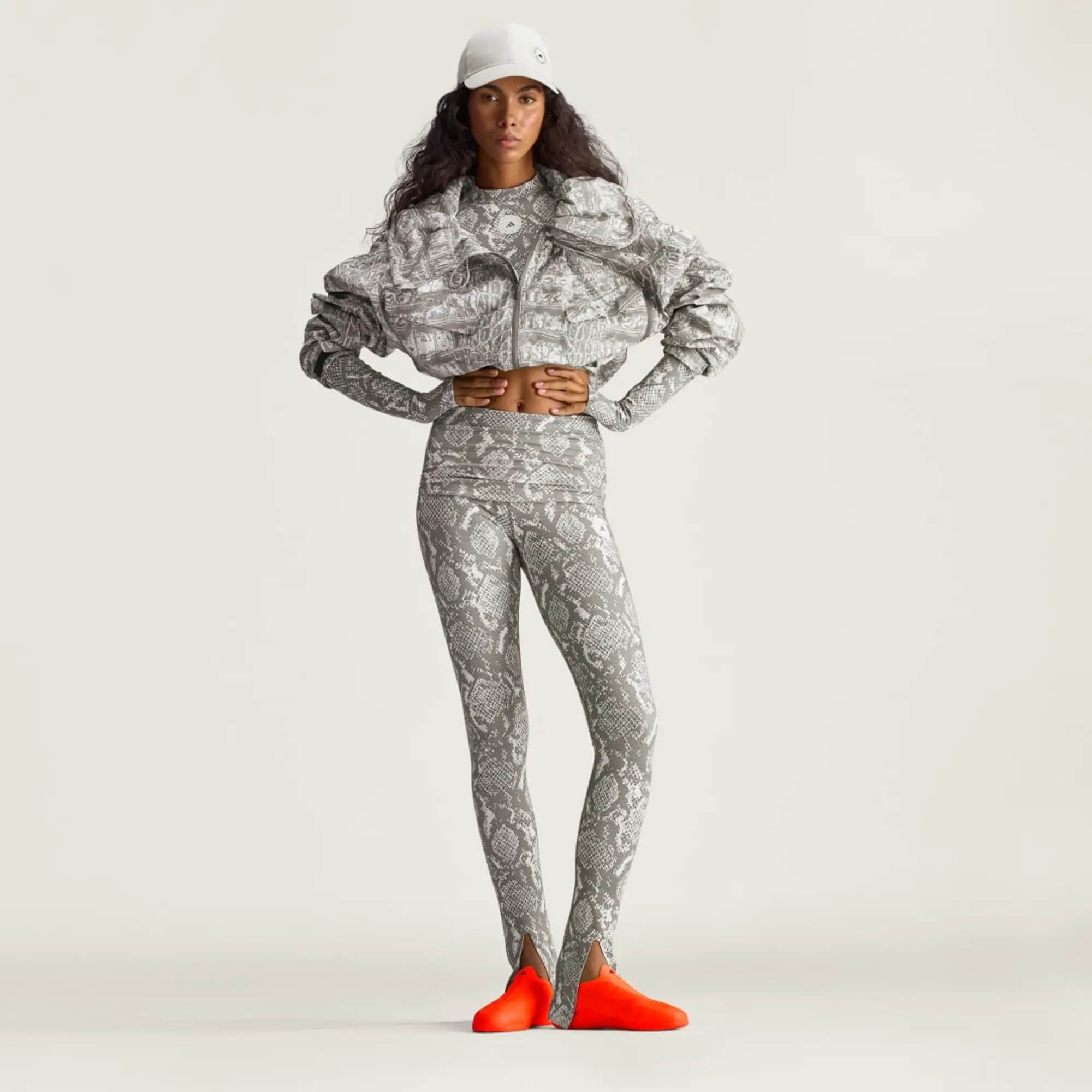 adidas adidas By Stella McCartney Training Longsleeve Crop Printed
