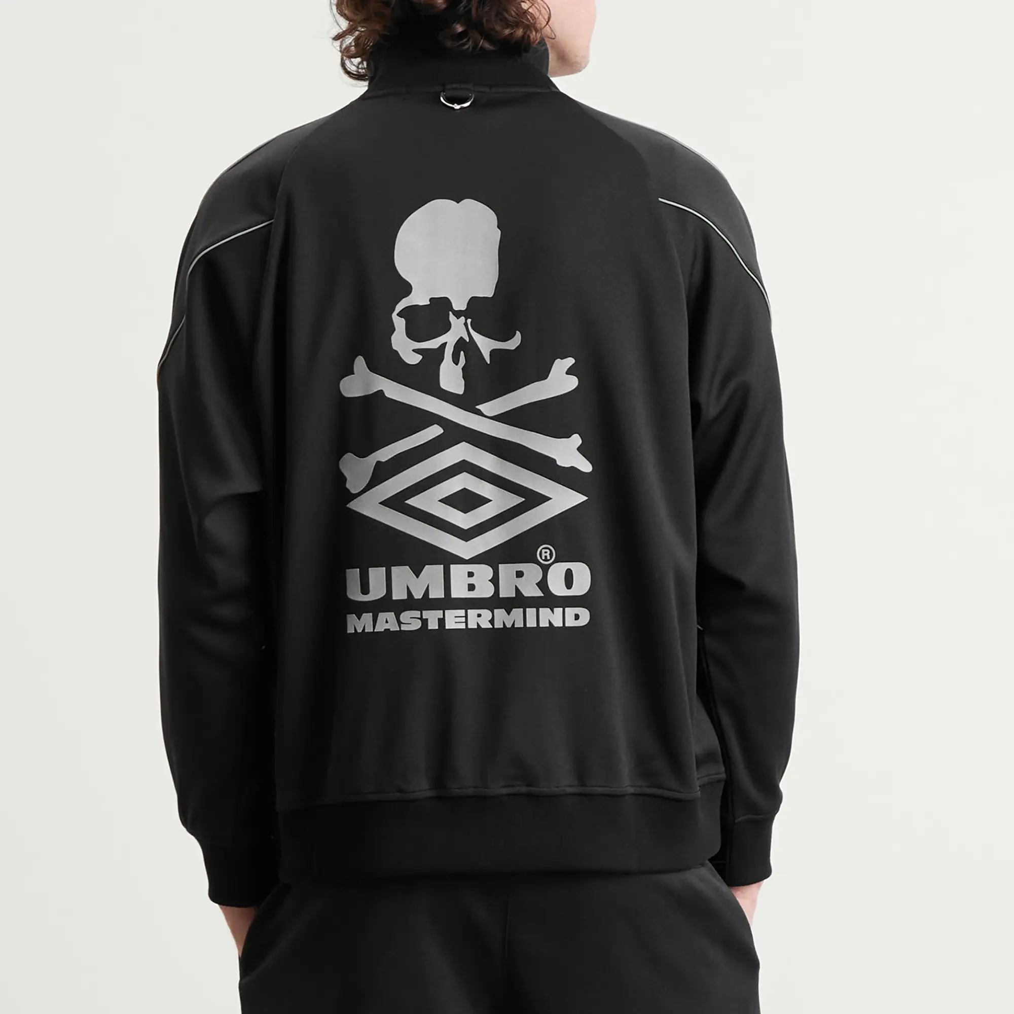 MASTERMIND WORLD Men's x Umbro Track Jacket Black
