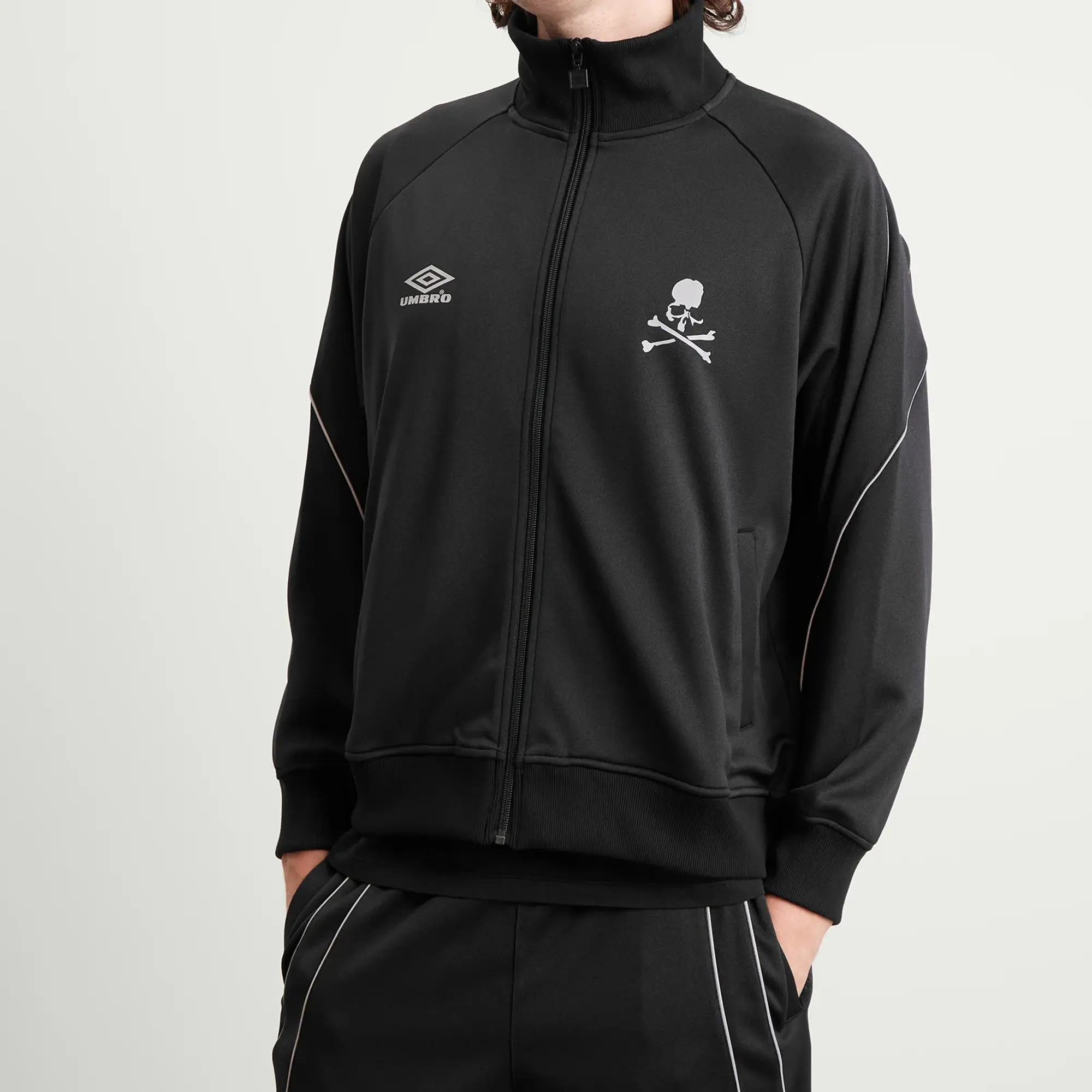 MASTERMIND WORLD Men's x Umbro Track Jacket Black