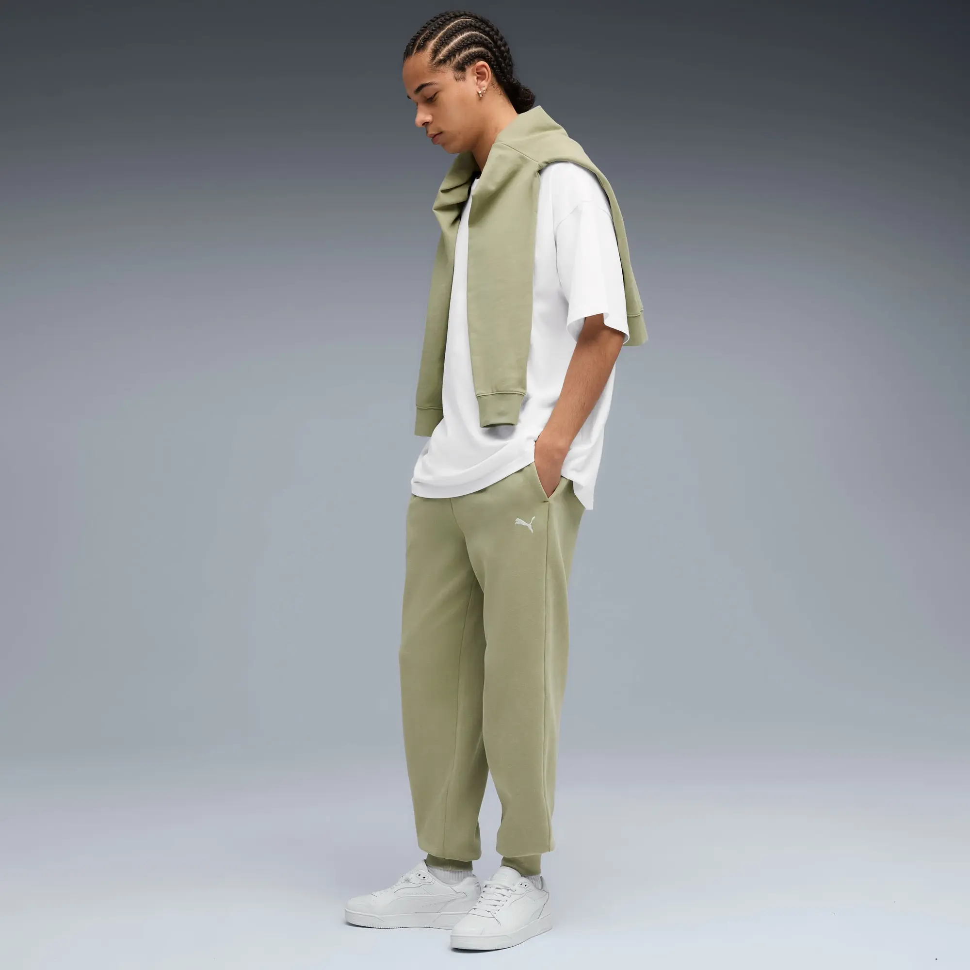 PUMA Essentials Elevated Relaxed Wash Sweatpants Men, Lux Army, size Large