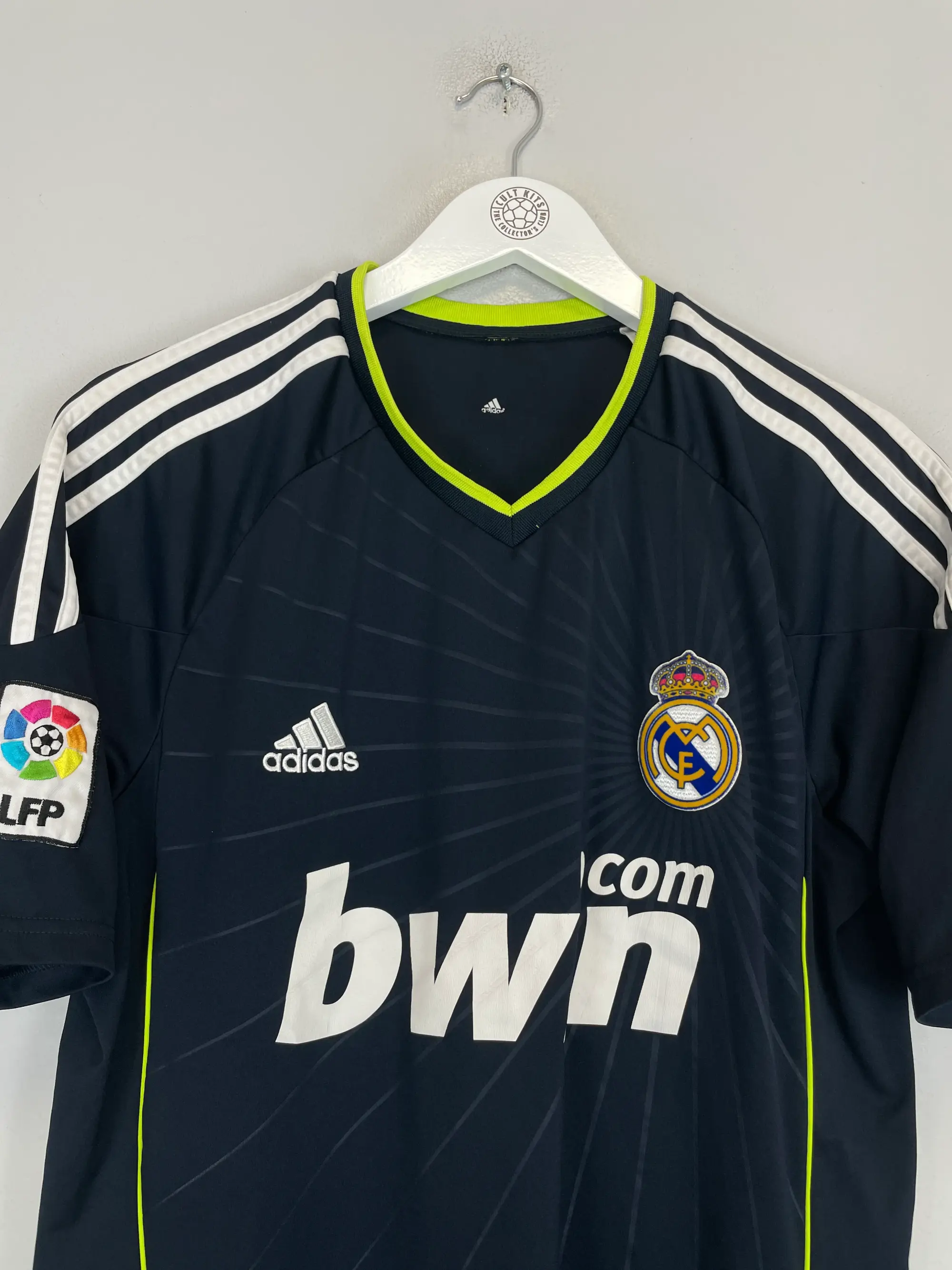 2010/11 REAL MADRID RONALDO #7 AWAY SHIRT (M) ADIDAS | Cult Kits