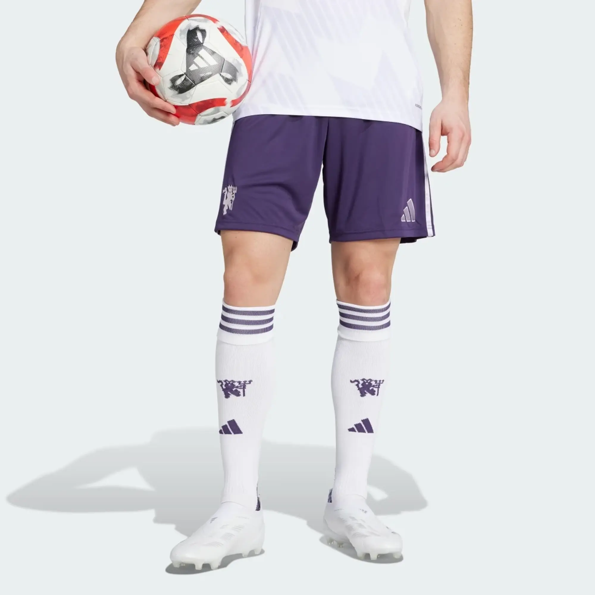 adidas Manchester United 25/26 Away Shorts