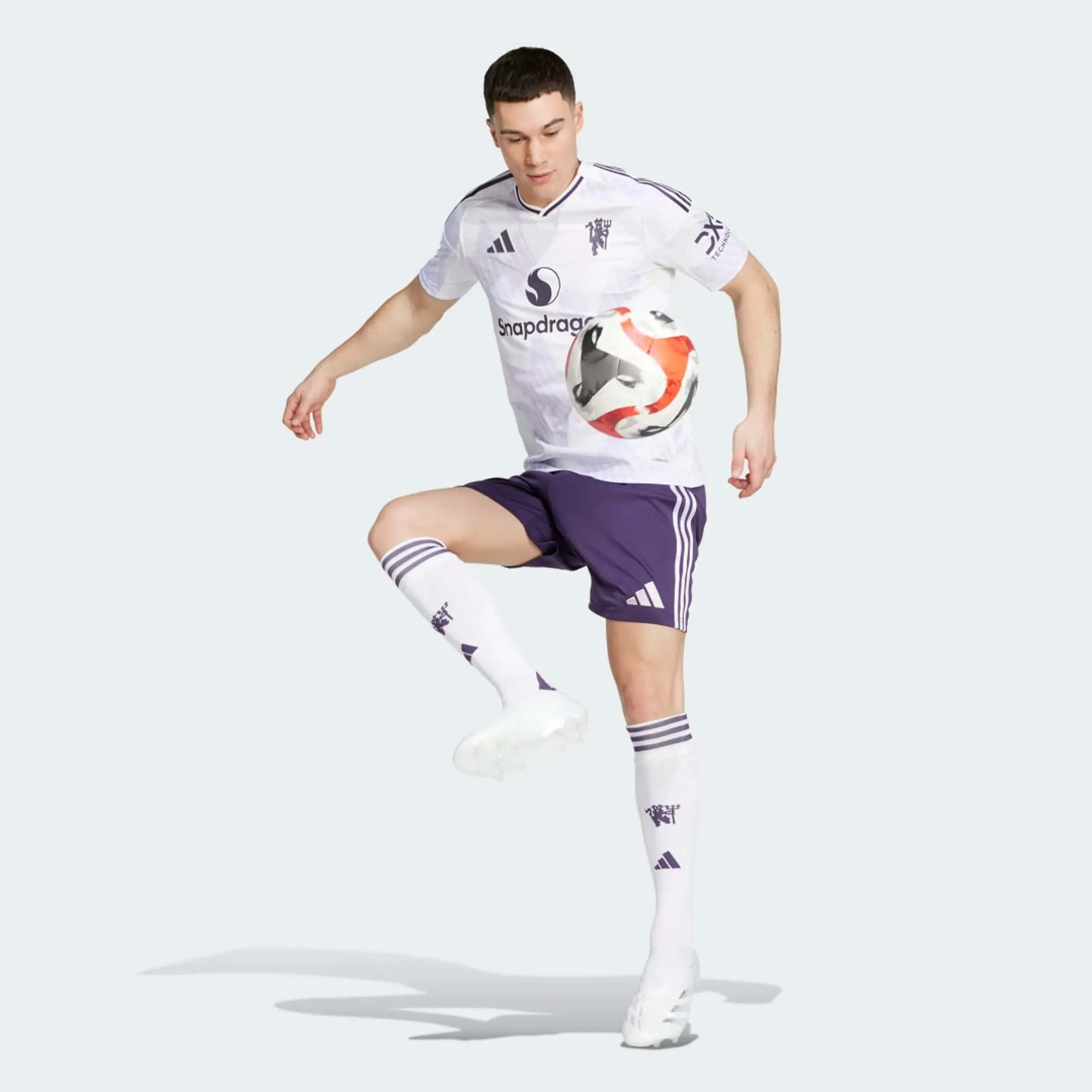 adidas Manchester United 25/26 Away Shorts