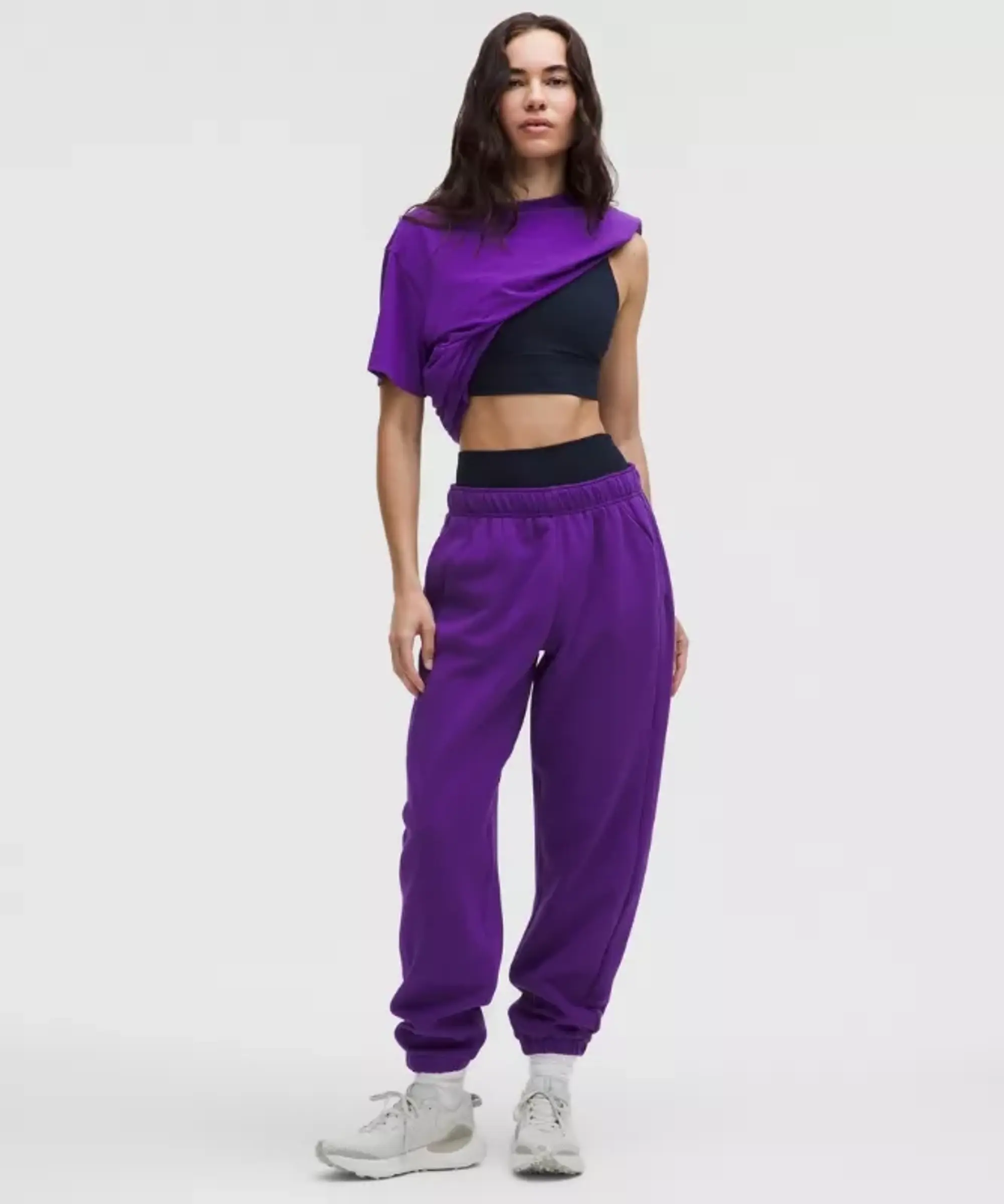 lululemon – Women's Scuba Mid-Rise Oversized Joggers Regular – Color Purple – Size L