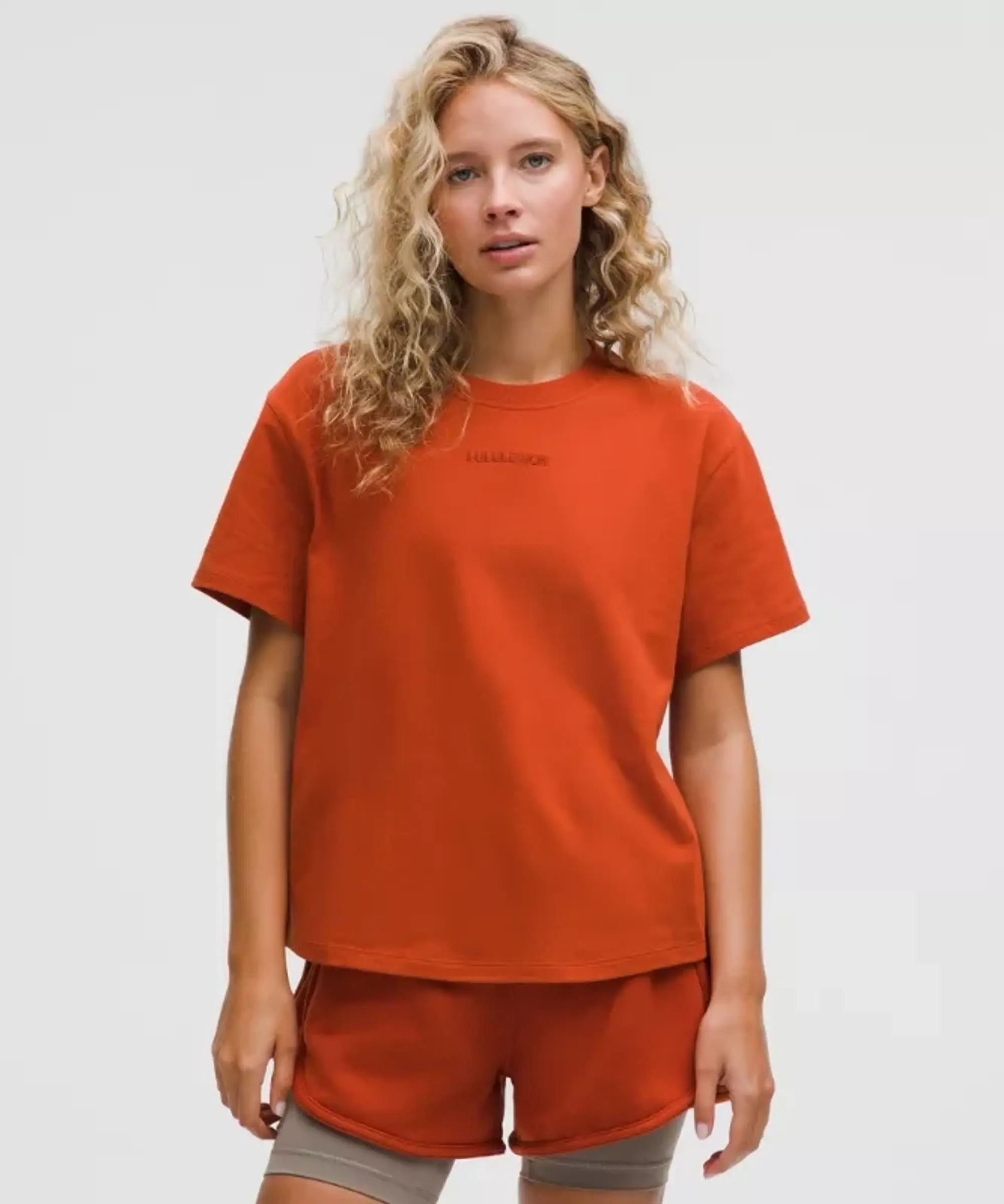 lululemon – Women's Relaxed-Fit Jersey T-Shirt Wordmark – Color Orange – Size 0