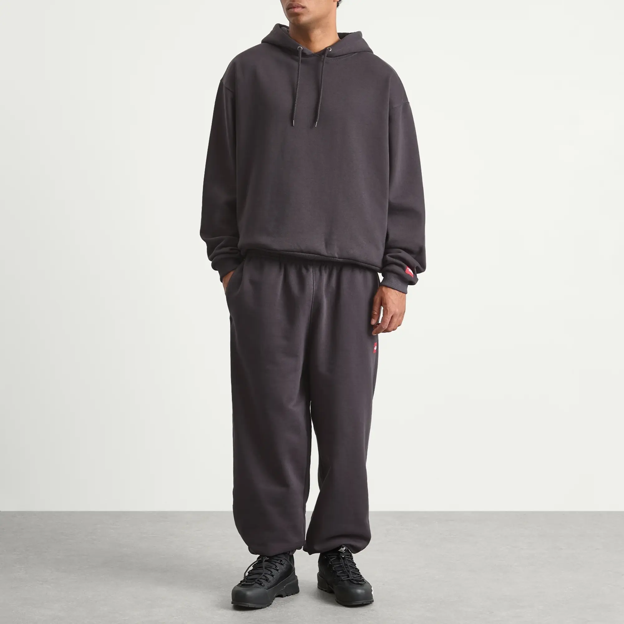 The North Face Men's Redbox Hoodie Obsidian