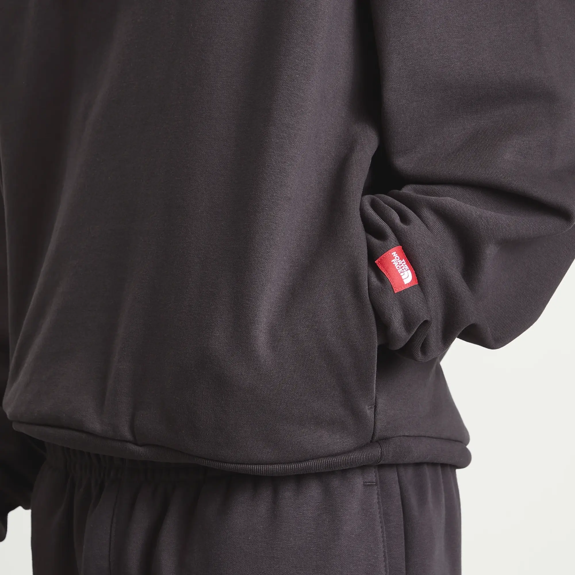 The North Face Men's Redbox Hoodie Obsidian