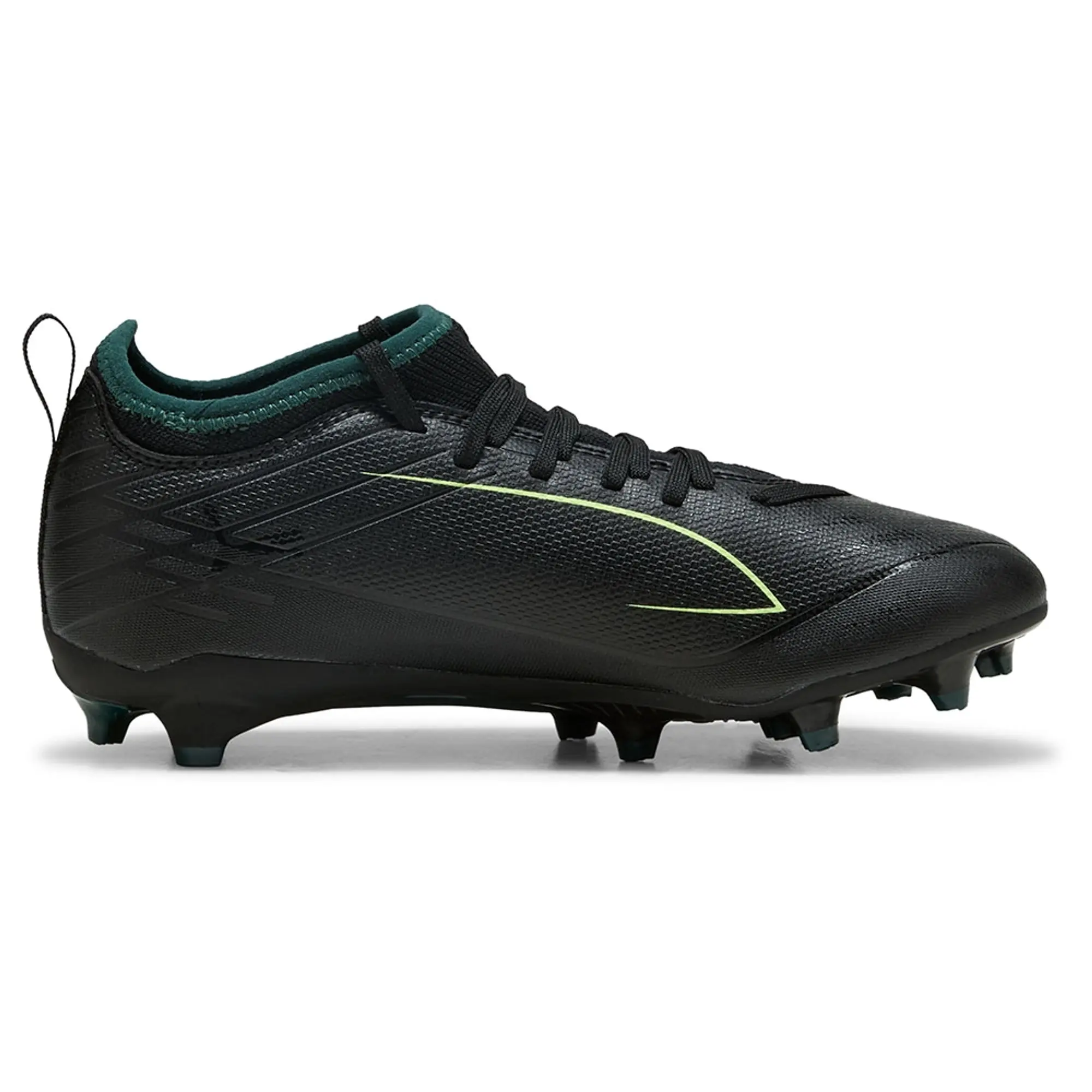 PUMA Ultra 6 Match FG/AG Football Boots Youth, Black/Fizzy Light/Green Terrain