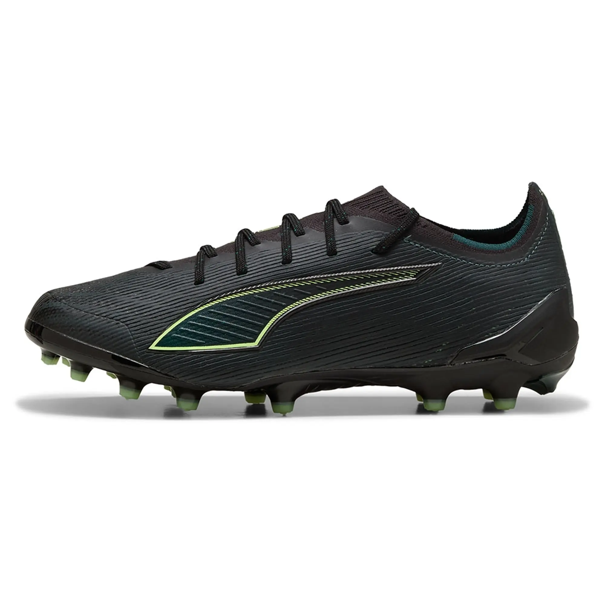 PUMA Ultra 6 Ultimate Ag Football Boots Unisex, Black/Fizzy Light/Green Terrain, size 10
