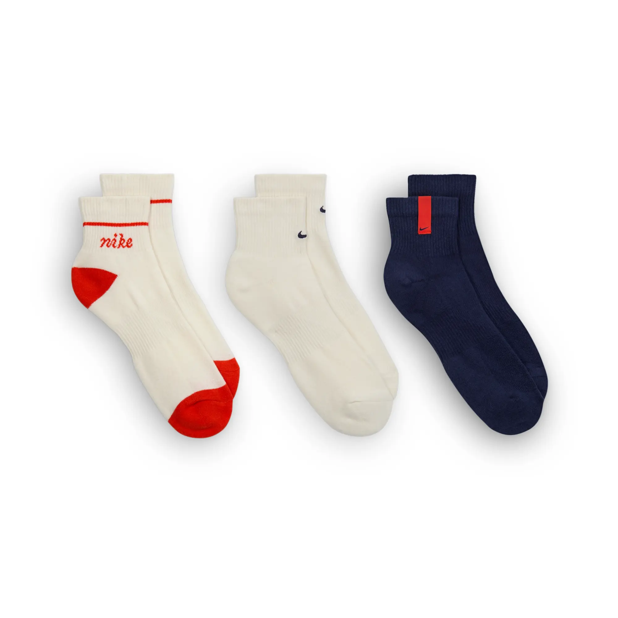 Nike Everyday Plus Cushioned Ankle Socks (3 Pairs) - Multi-Colour