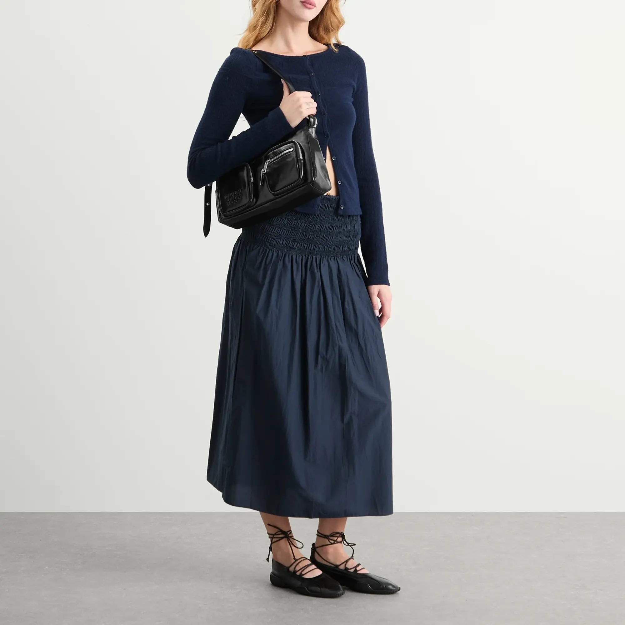 MARGESHERWOOD Women's Outpocket Hobo Bag Black