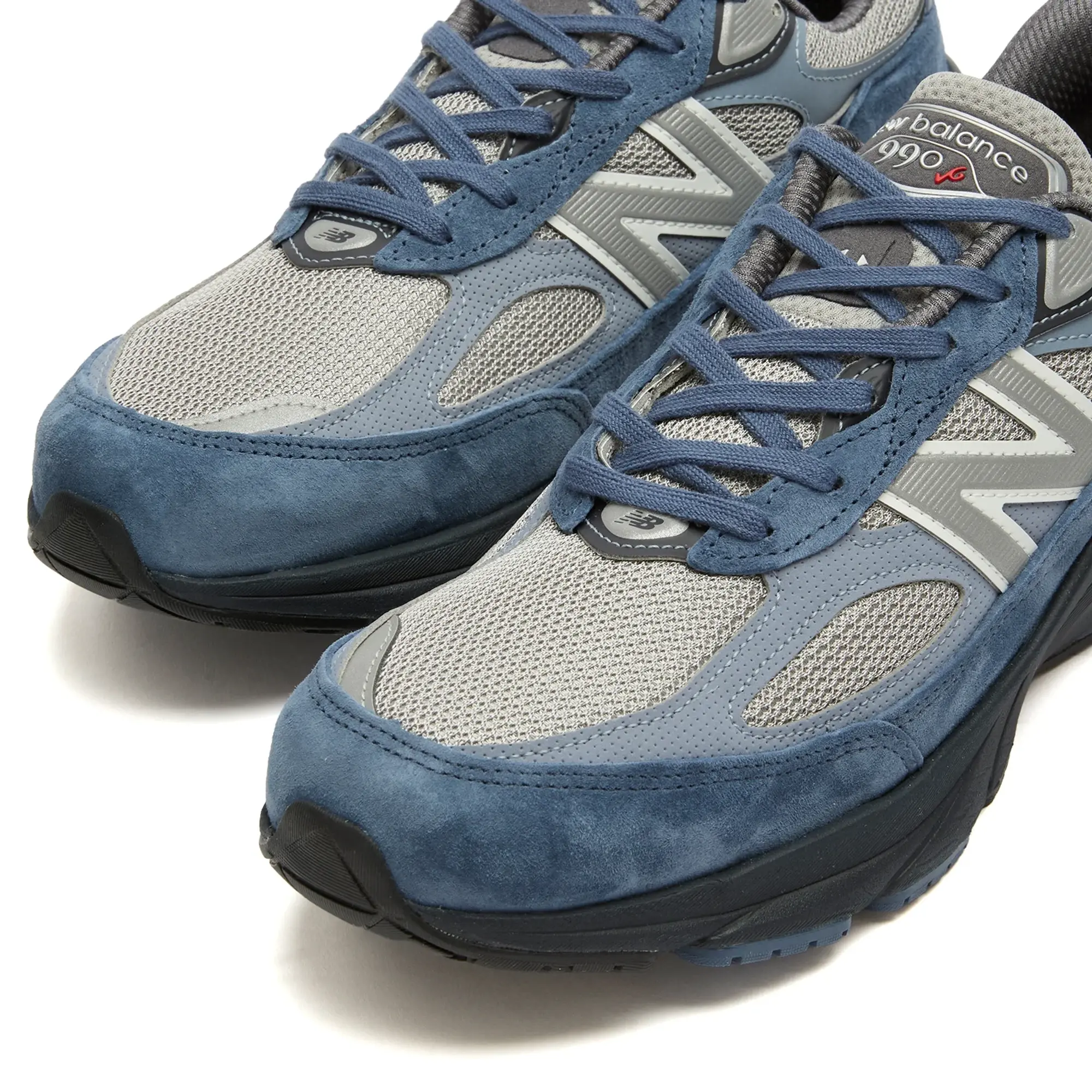 New Balance 990v6 Sneaker Navy