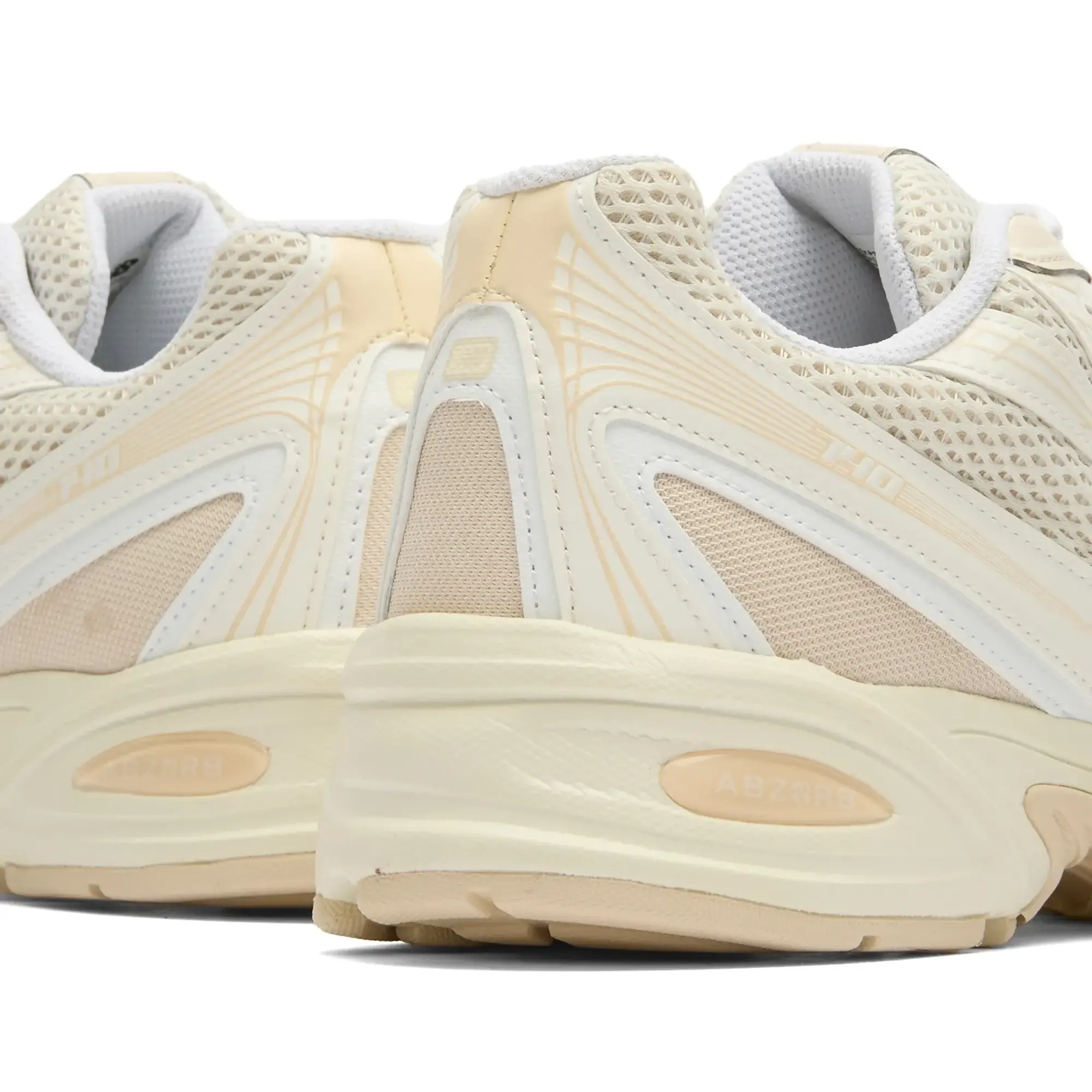 New Balance 740 Sneaker Bisque