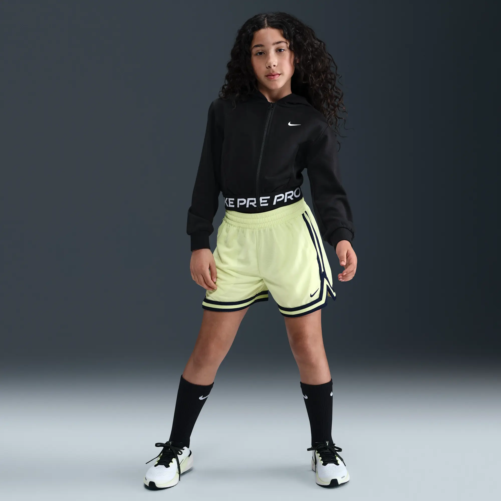 Nike Pro Fleece Older Kids' (Girls') Dri-FIT Full-Zip Hoodie - Black