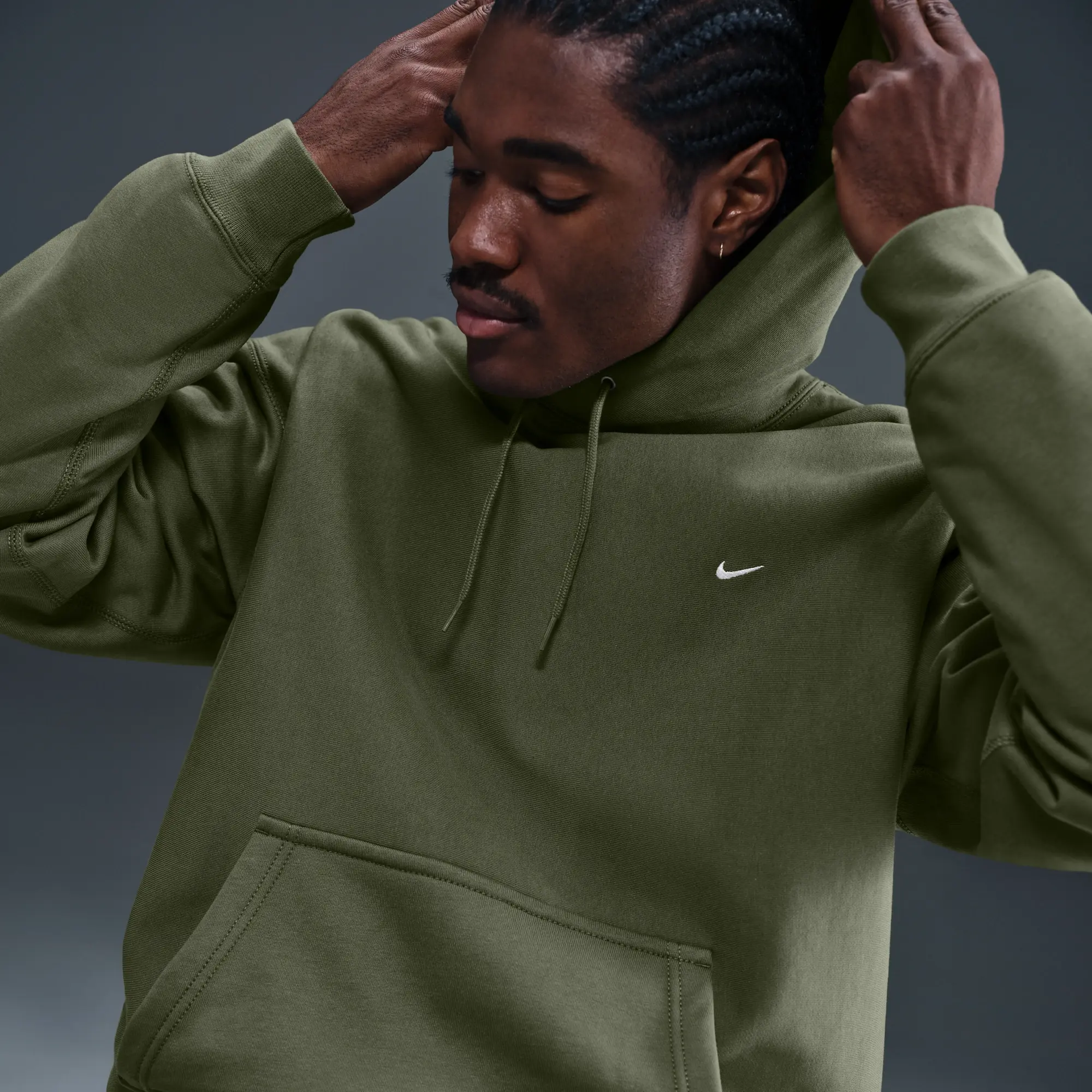 Nike Solo Swoosh Men's Pullover Hoodie - Green - Fleece