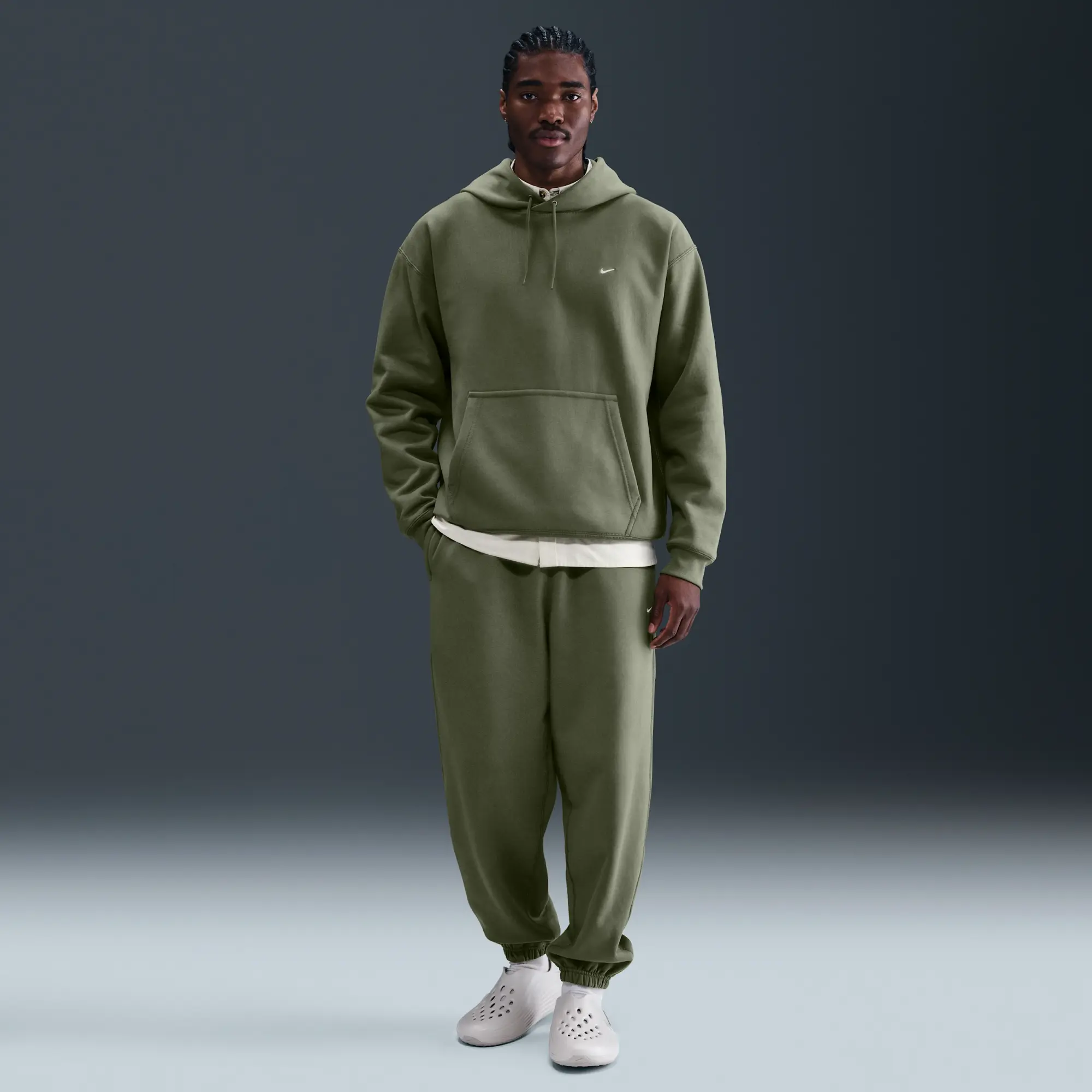 Nike Solo Swoosh Men's Pullover Hoodie - Green - Fleece