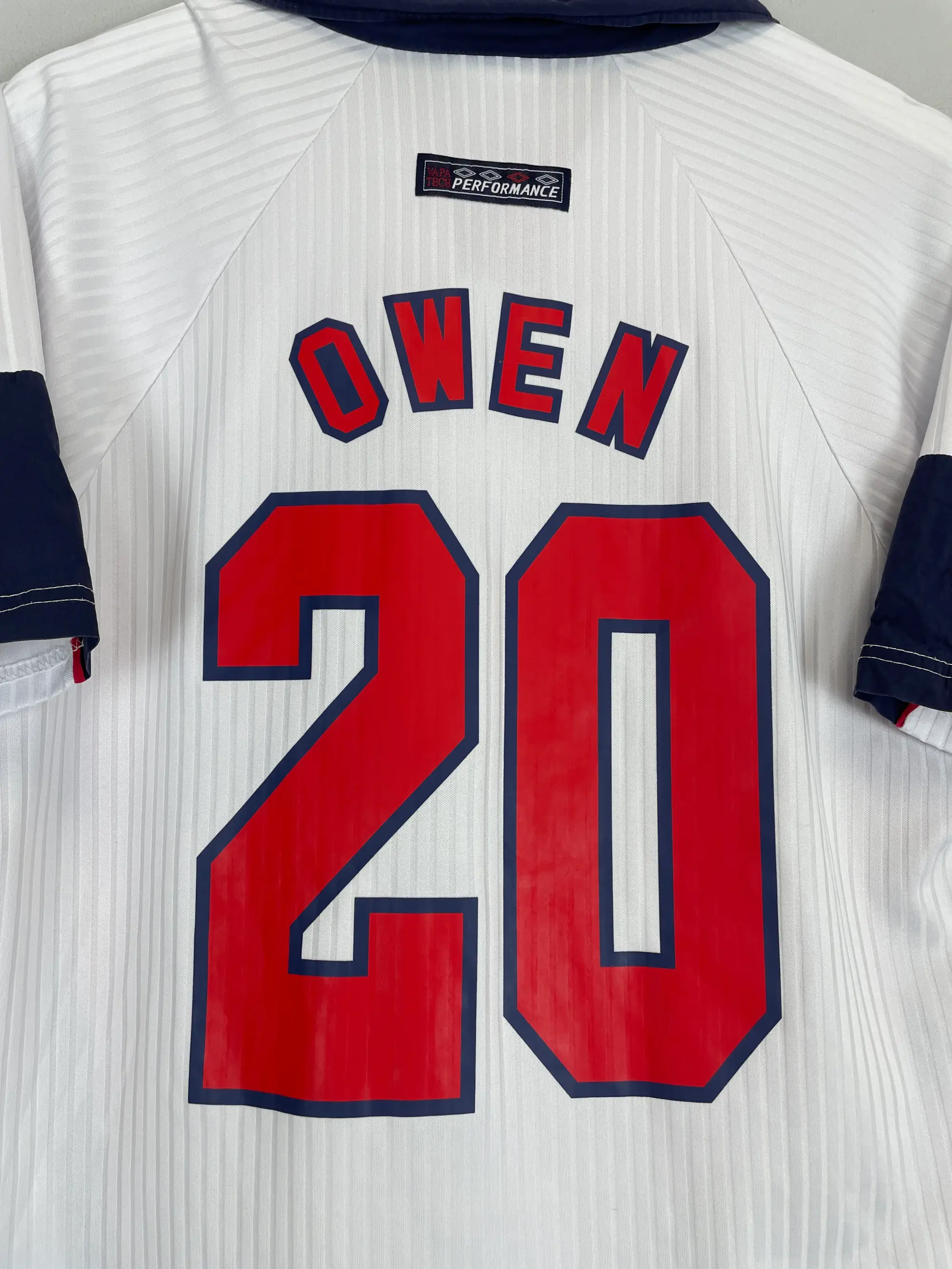 1997/99 ENGLAND OWEN #20 HOME SHIRT (L) UMBRO | Cult Kits