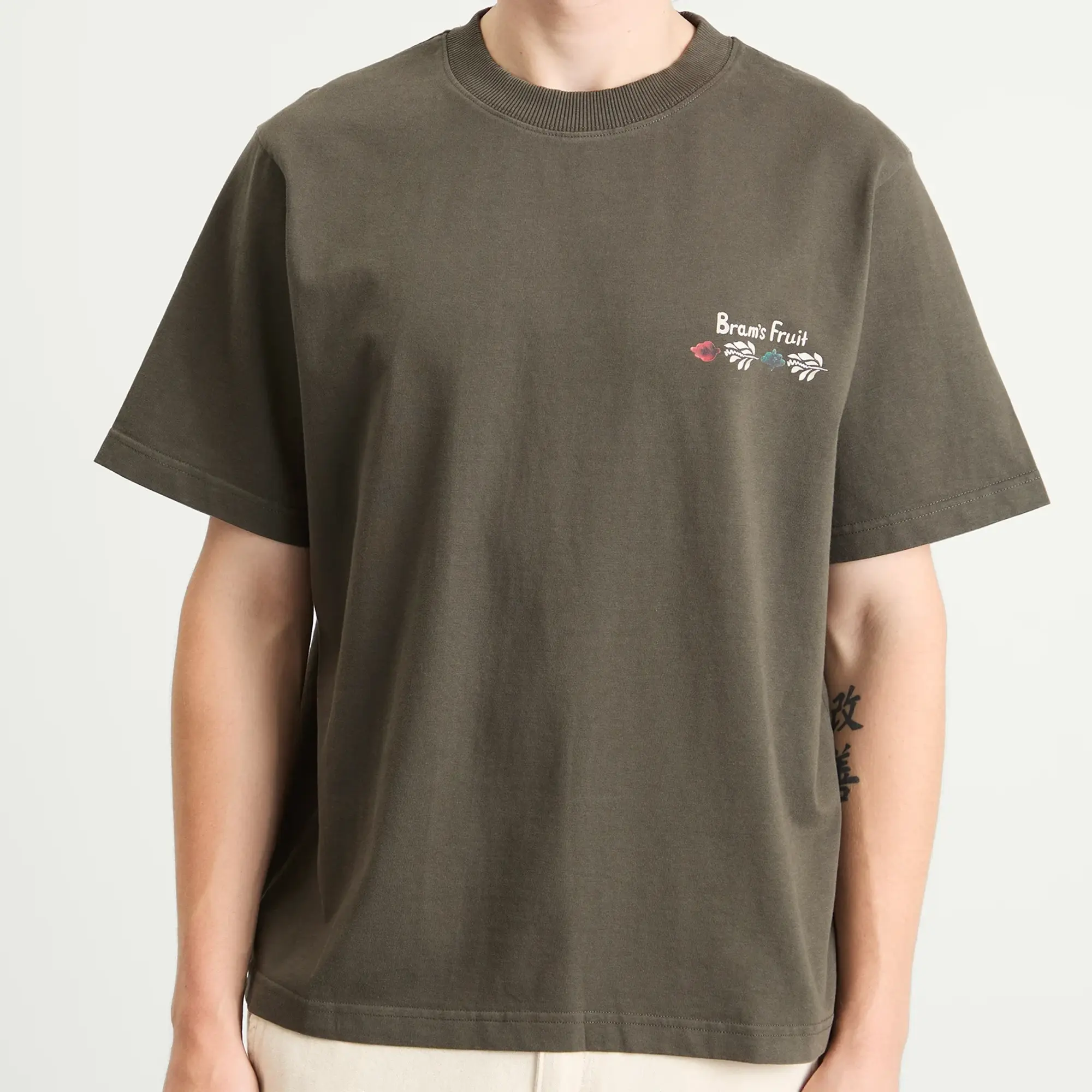 Bram's Fruit Men's Flora T-Shirt Solid Charcoal Black