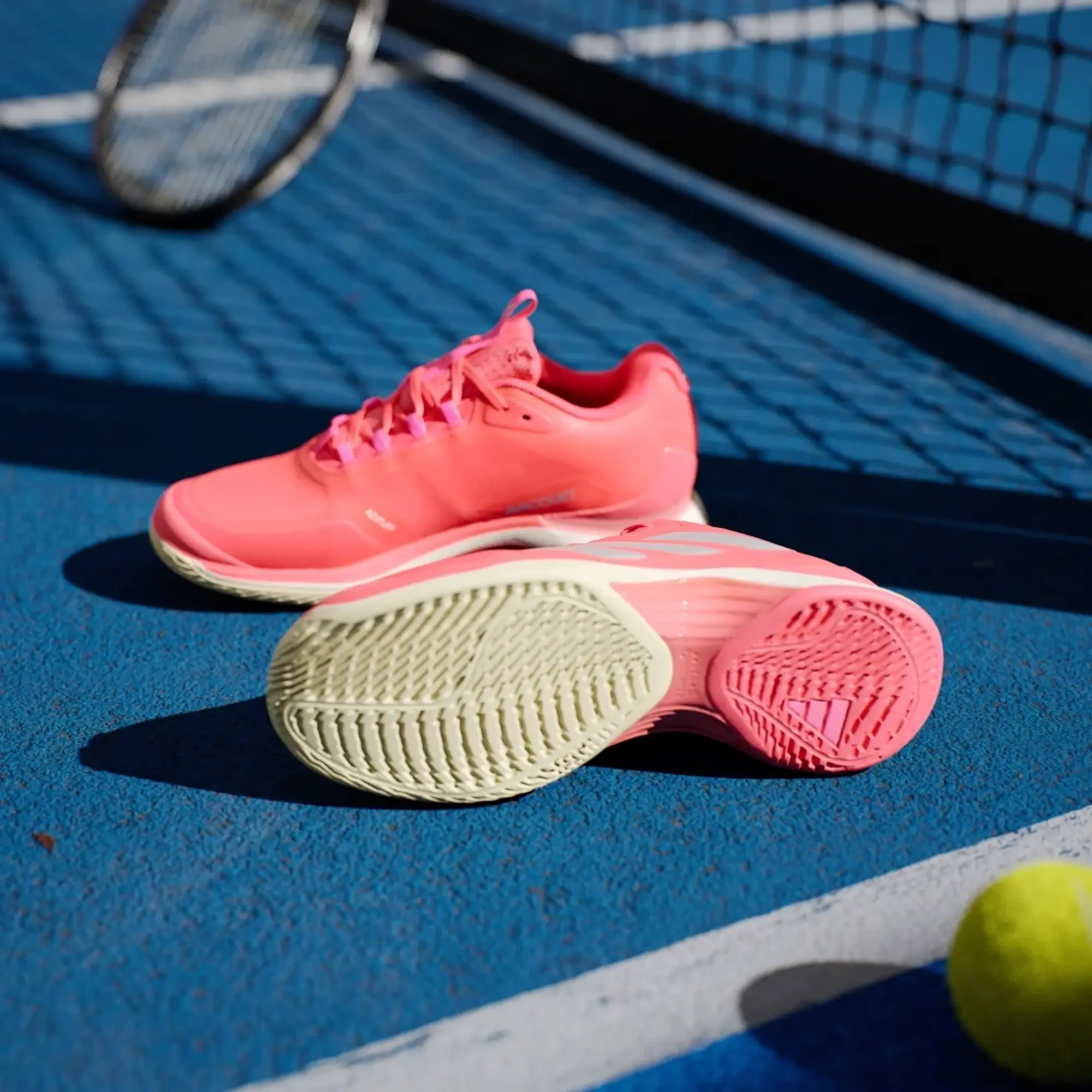 adidas Avacourt 2 Tennis Shoes