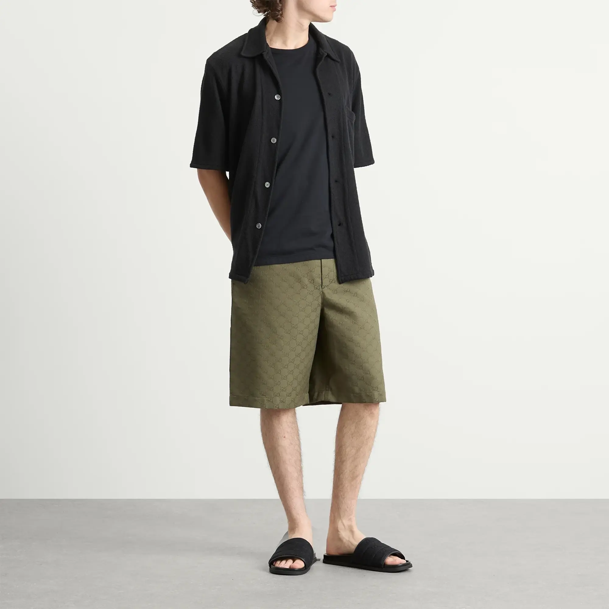 Gucci Men's GG Canvas Cargo Short Green