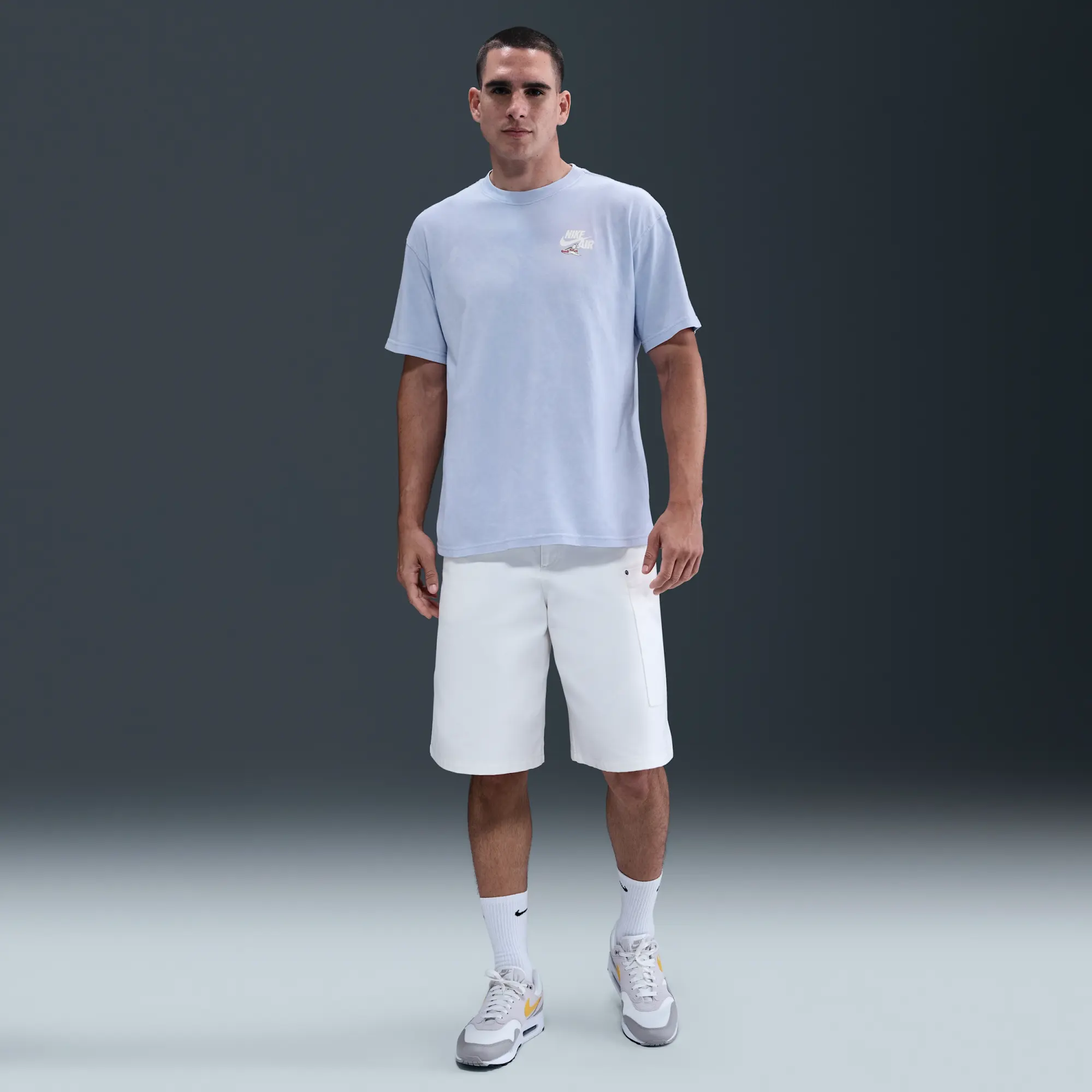 Nike Sportswear T-Shirt - Grey
