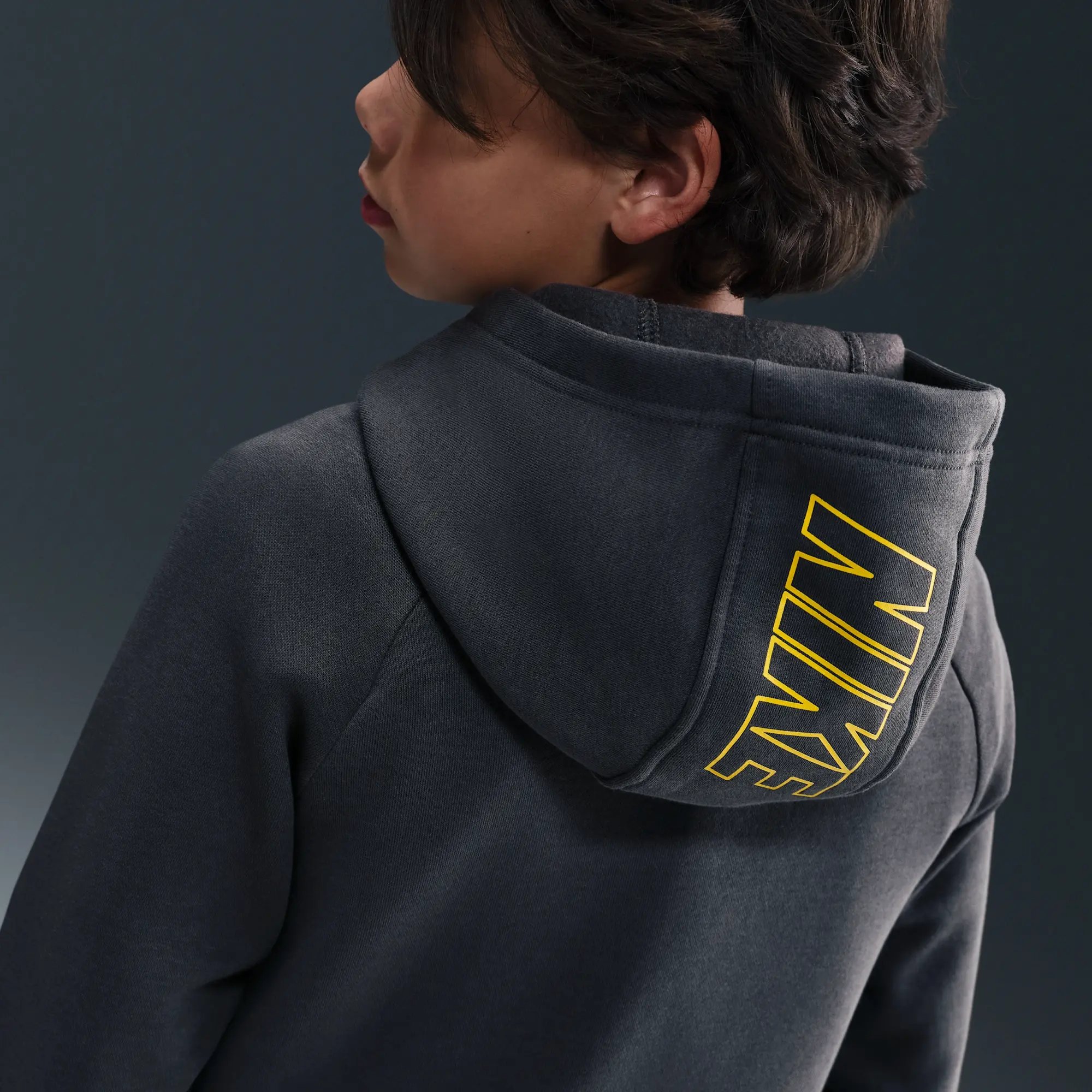 Nike Sportswear Club Fleece Older Kids' Hooded Tracksuit - Grey