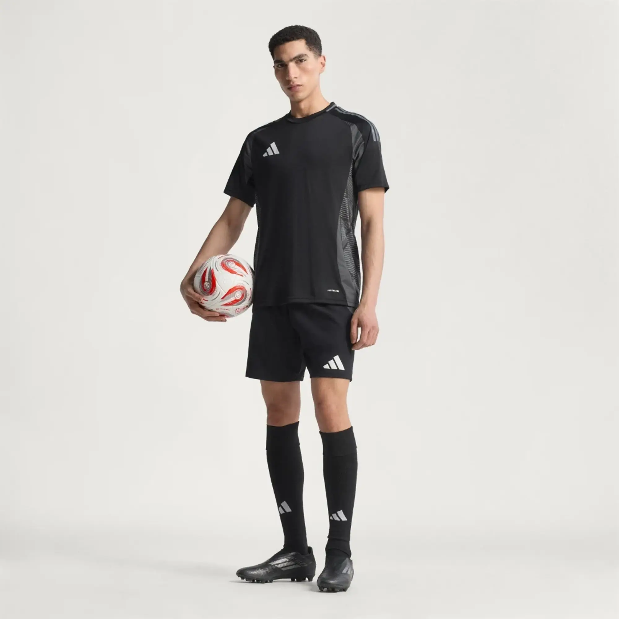 adidas UEFA Women&#39;s EURO25™ Final Pro Ball