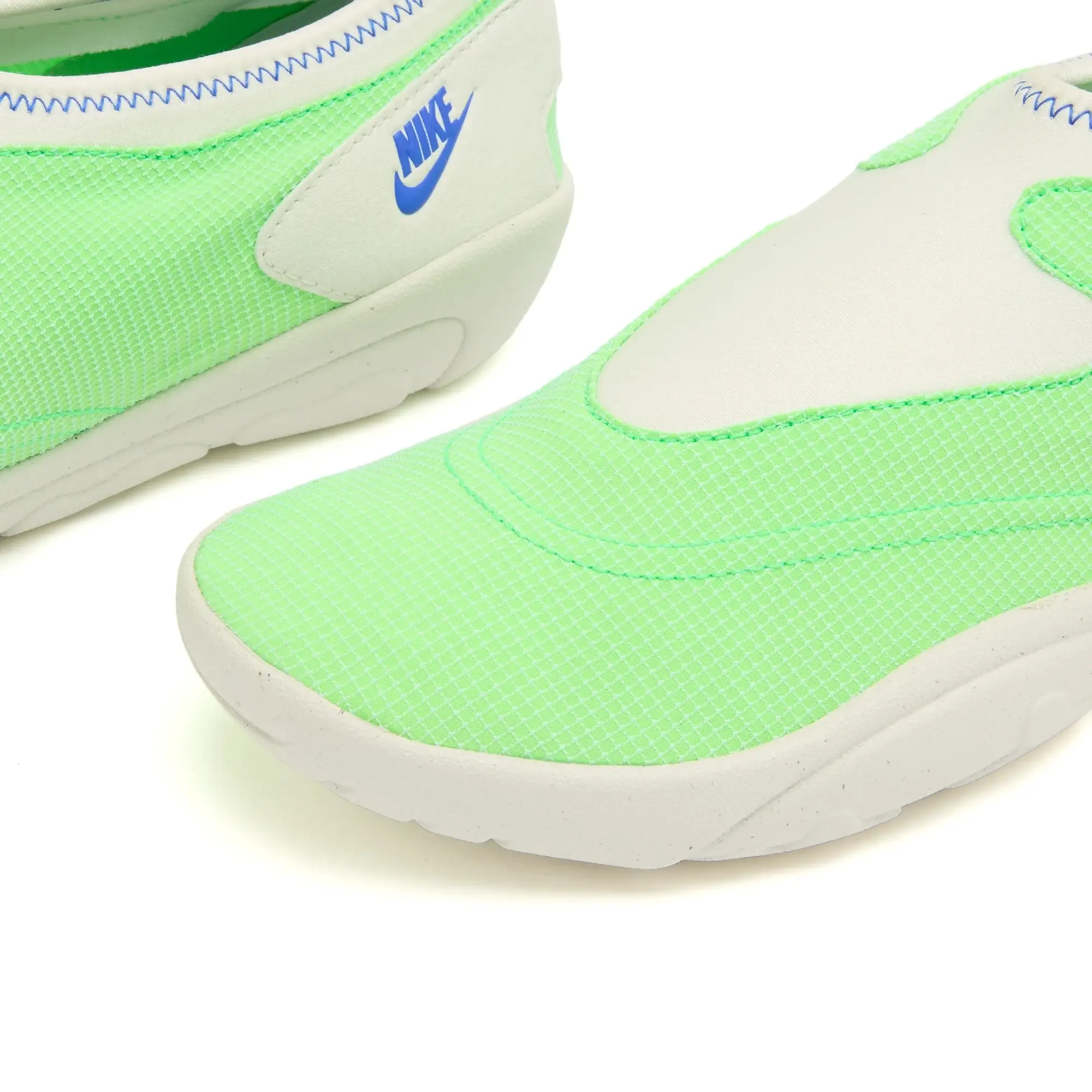 Nike Men's Aqua Turf Sneaker Green/Blue/Platinum