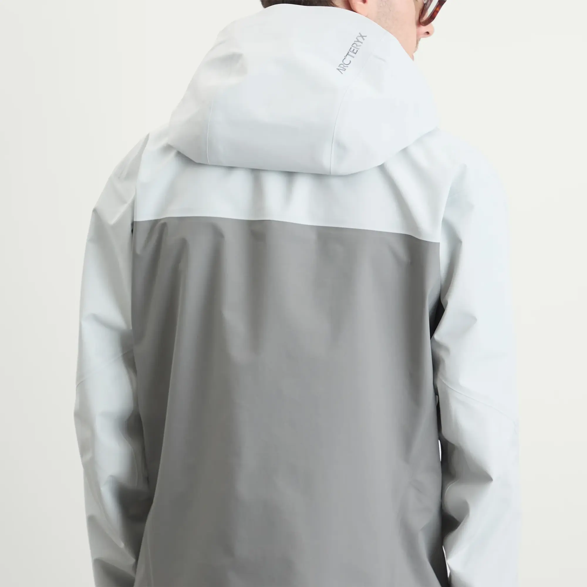 Arc'teryx Men's Beta AR Gore-Tex Jacket Solitude/Void