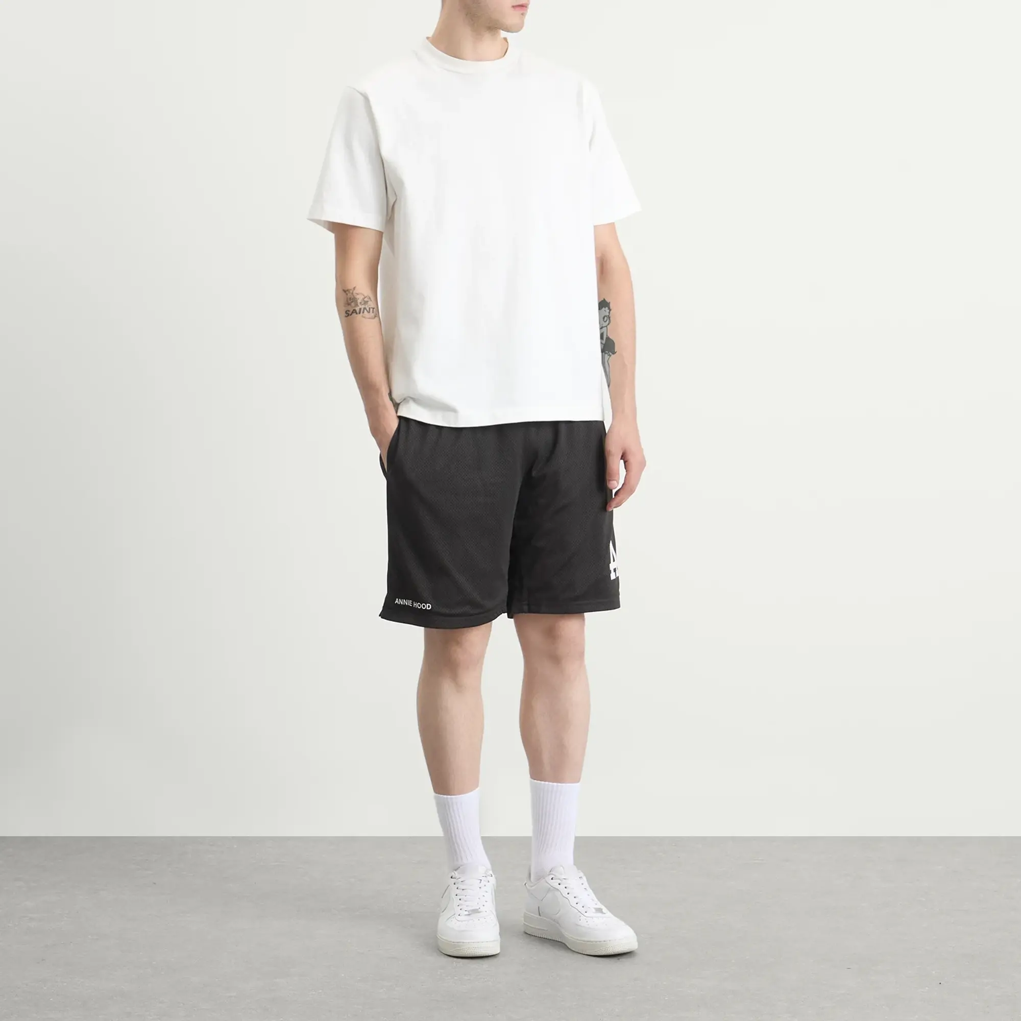 ANNIE HOOD Men's Mesh Shorts Black