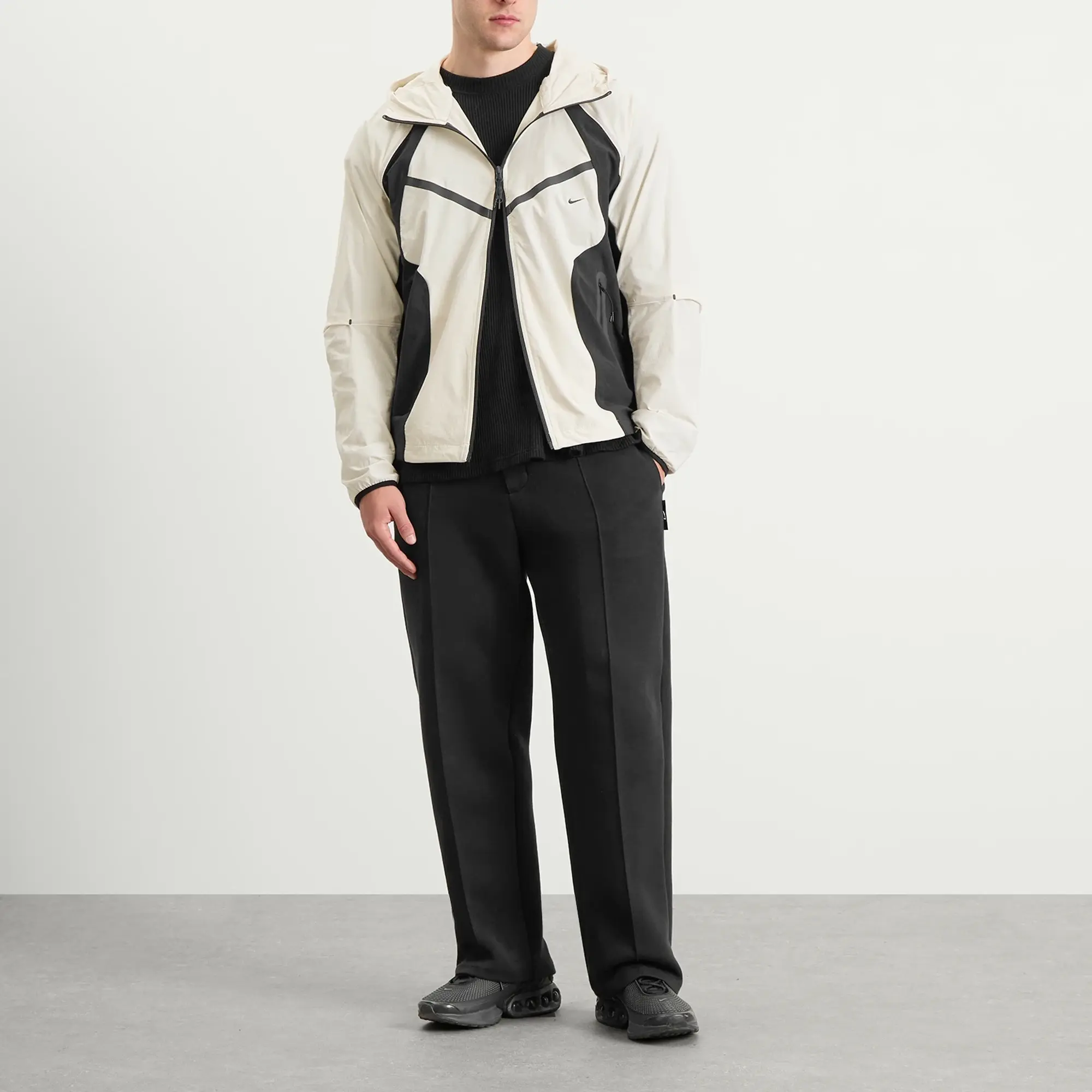 Nike Men's Tech Woven Pro Jacket Light Bone/Black/Black