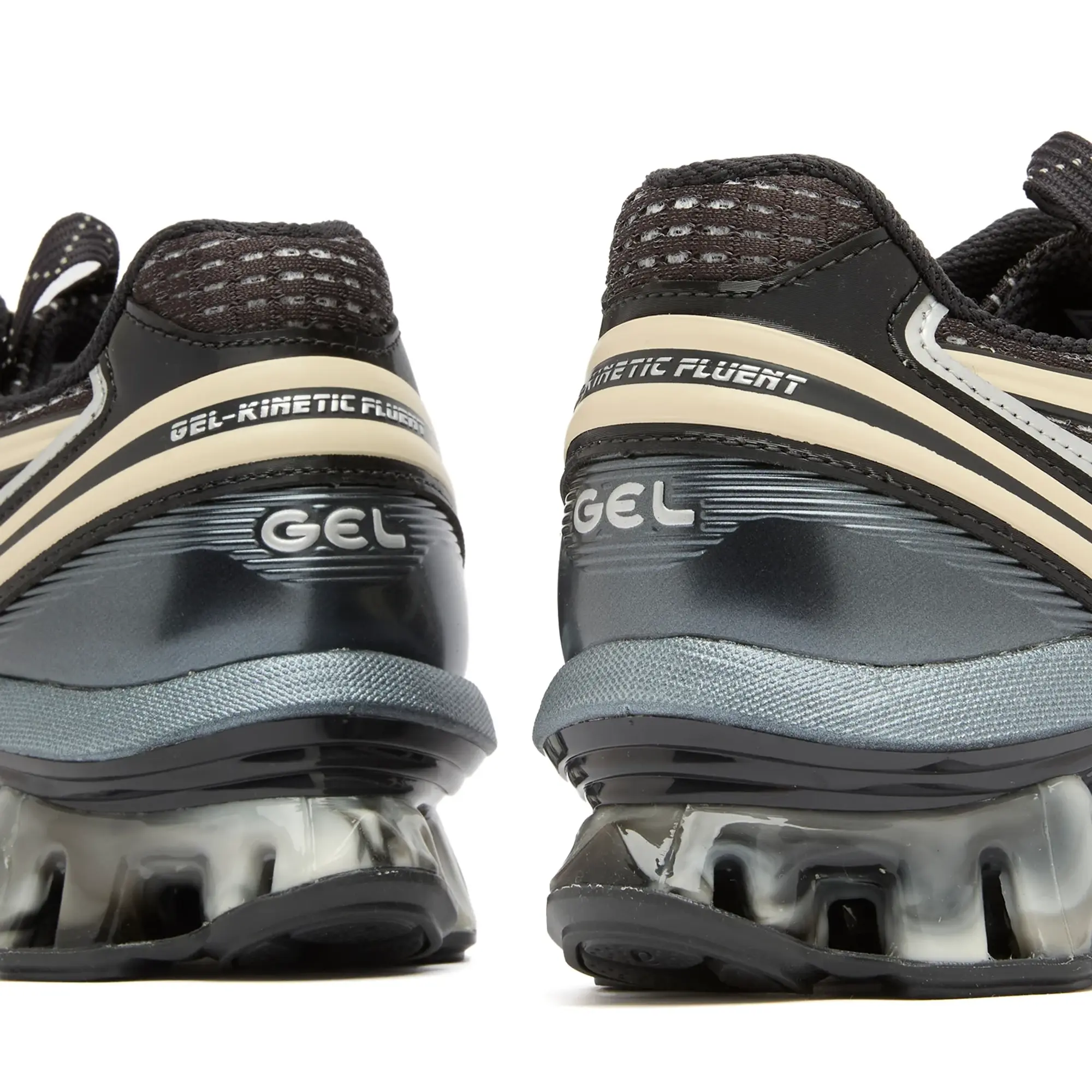 Asics Men's US6-S GEL-Kinetic Fluent Sneaker Black/Vanilla