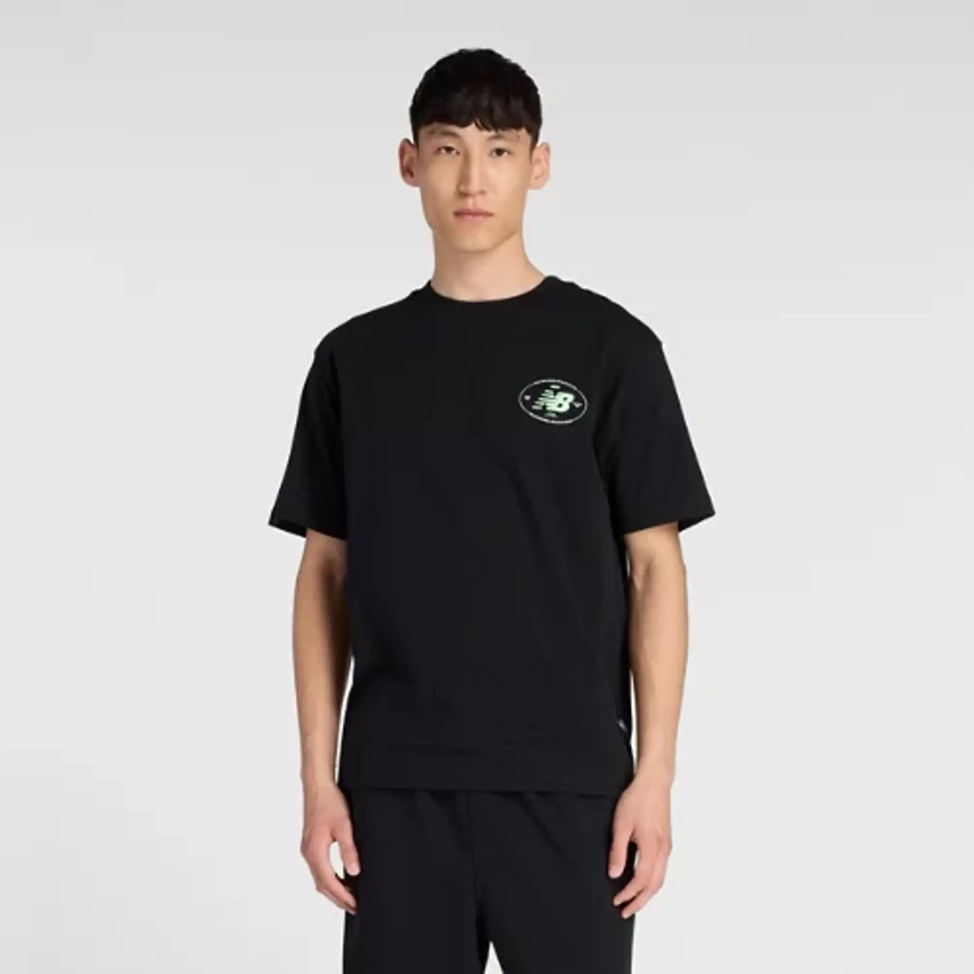 New Balance Men's Grainy T-Shirt in Black Cotton