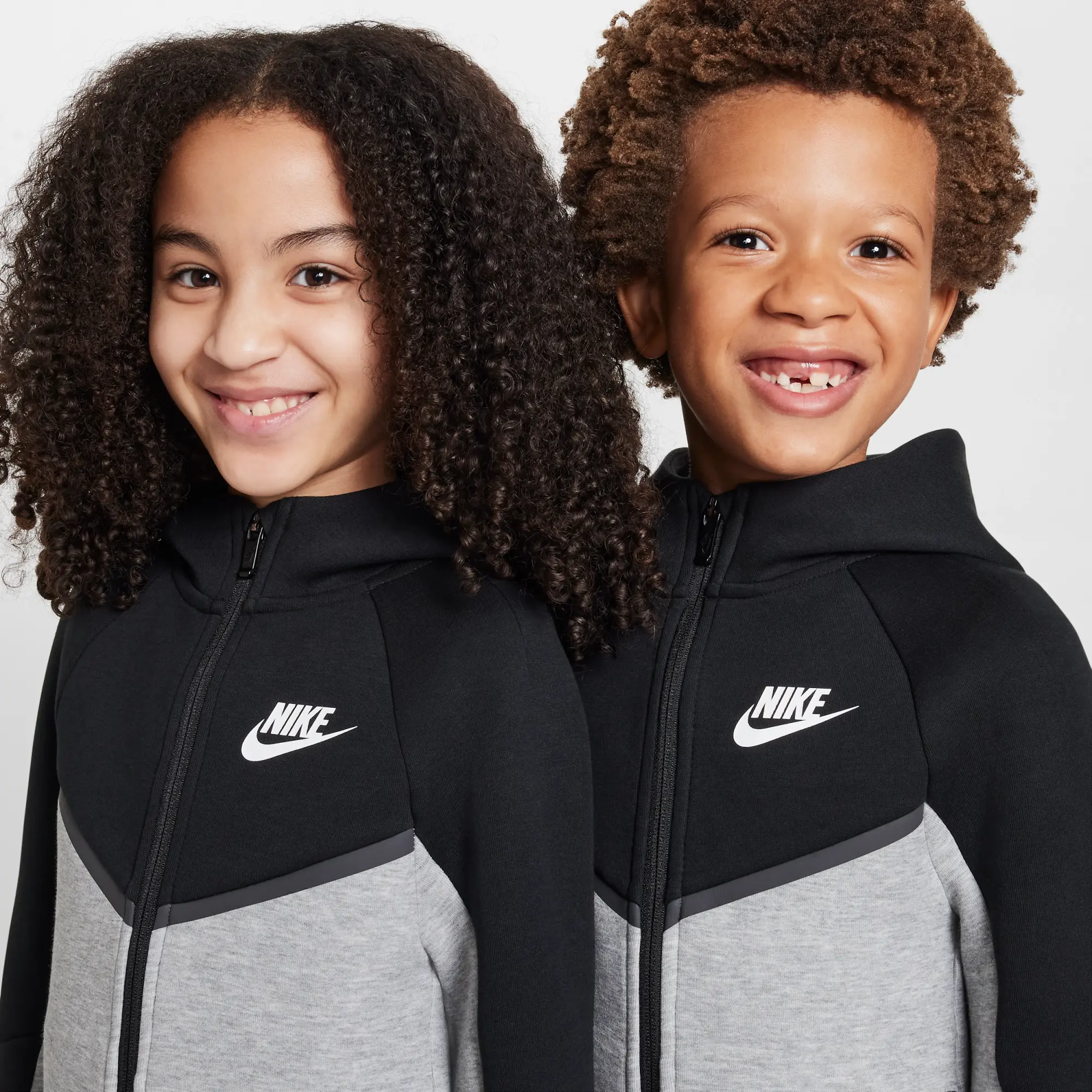 Nike Sportswear Younger Kids' Tech Fleece 2-Piece Full-Zip Set - Grey - Cotton