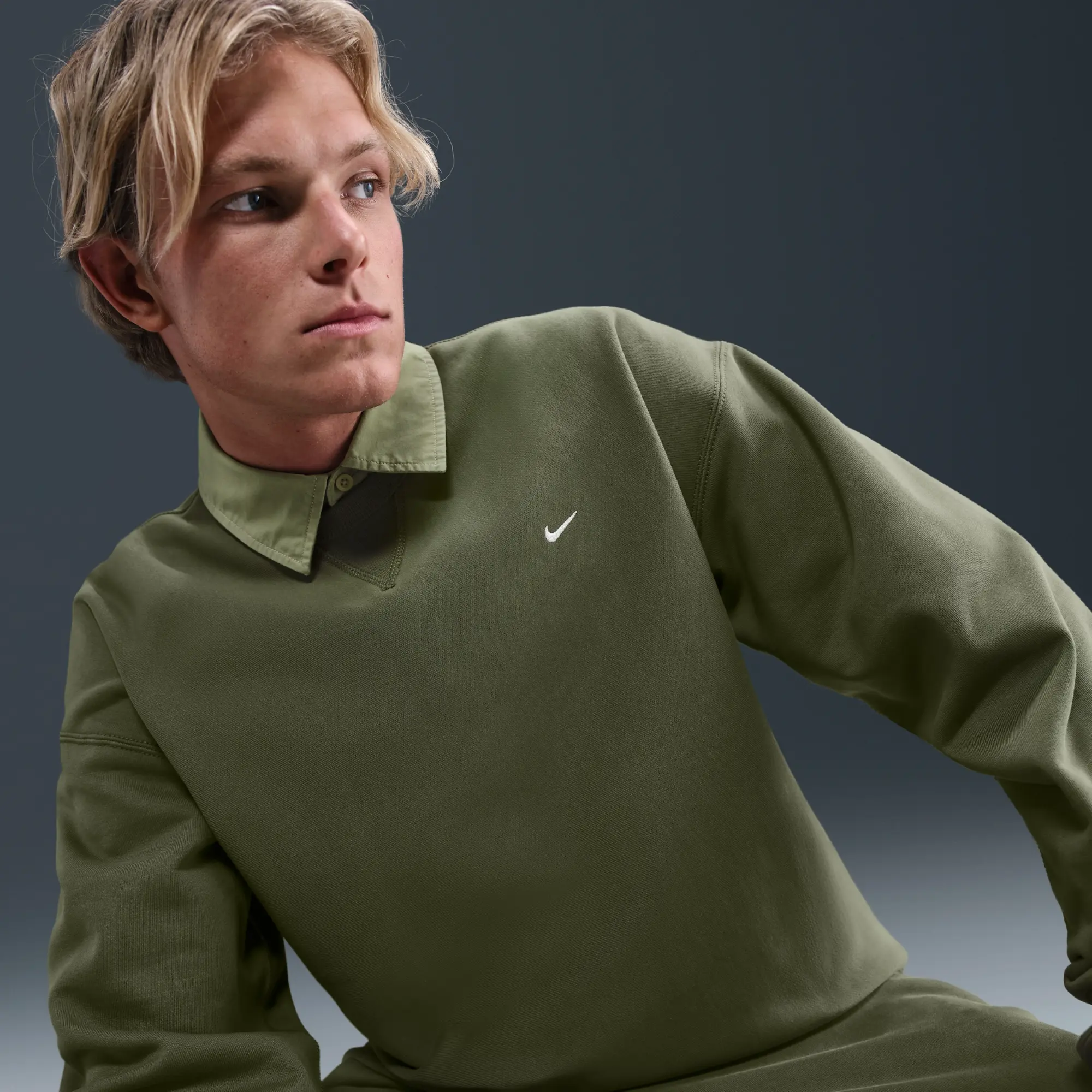 Nike Solo Swoosh Men's Fleece Crew - Green - Cotton/Polyester