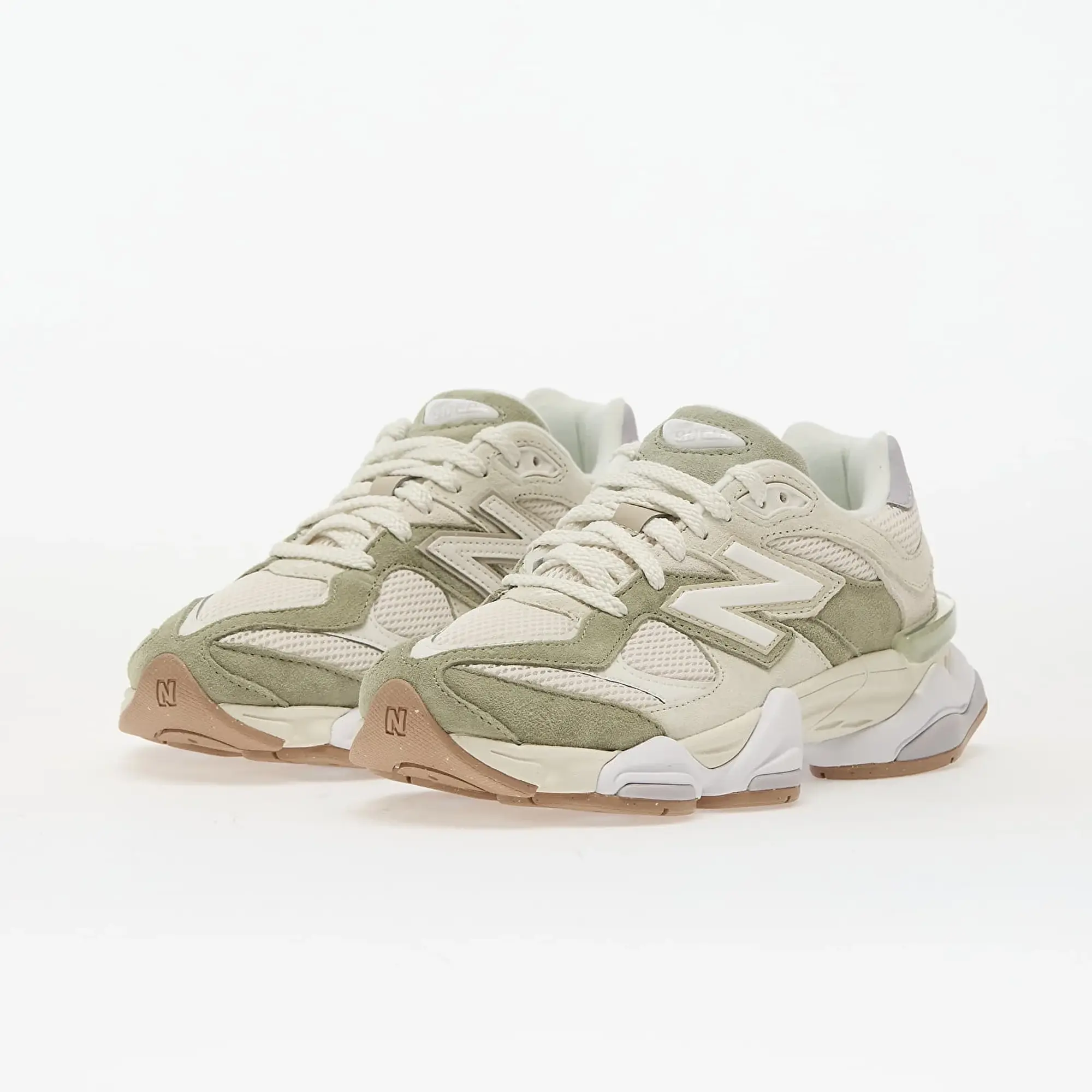 New Balance Unisex 9060 in Green/Grey Suede/Mesh