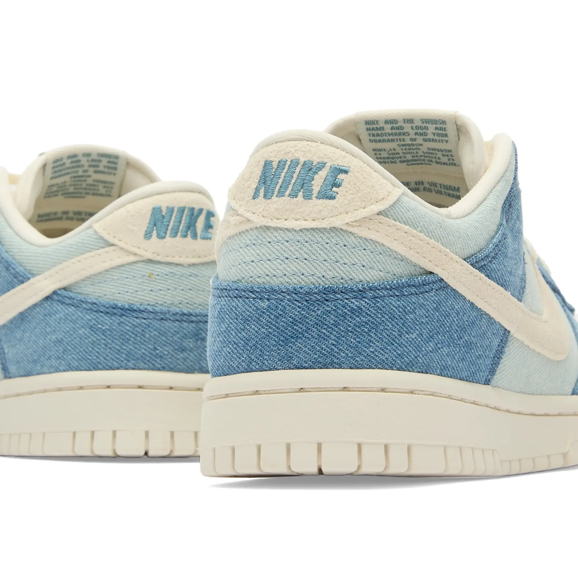 Nike Women's Dunk Low Sneaker Blue/Ivory/Volt