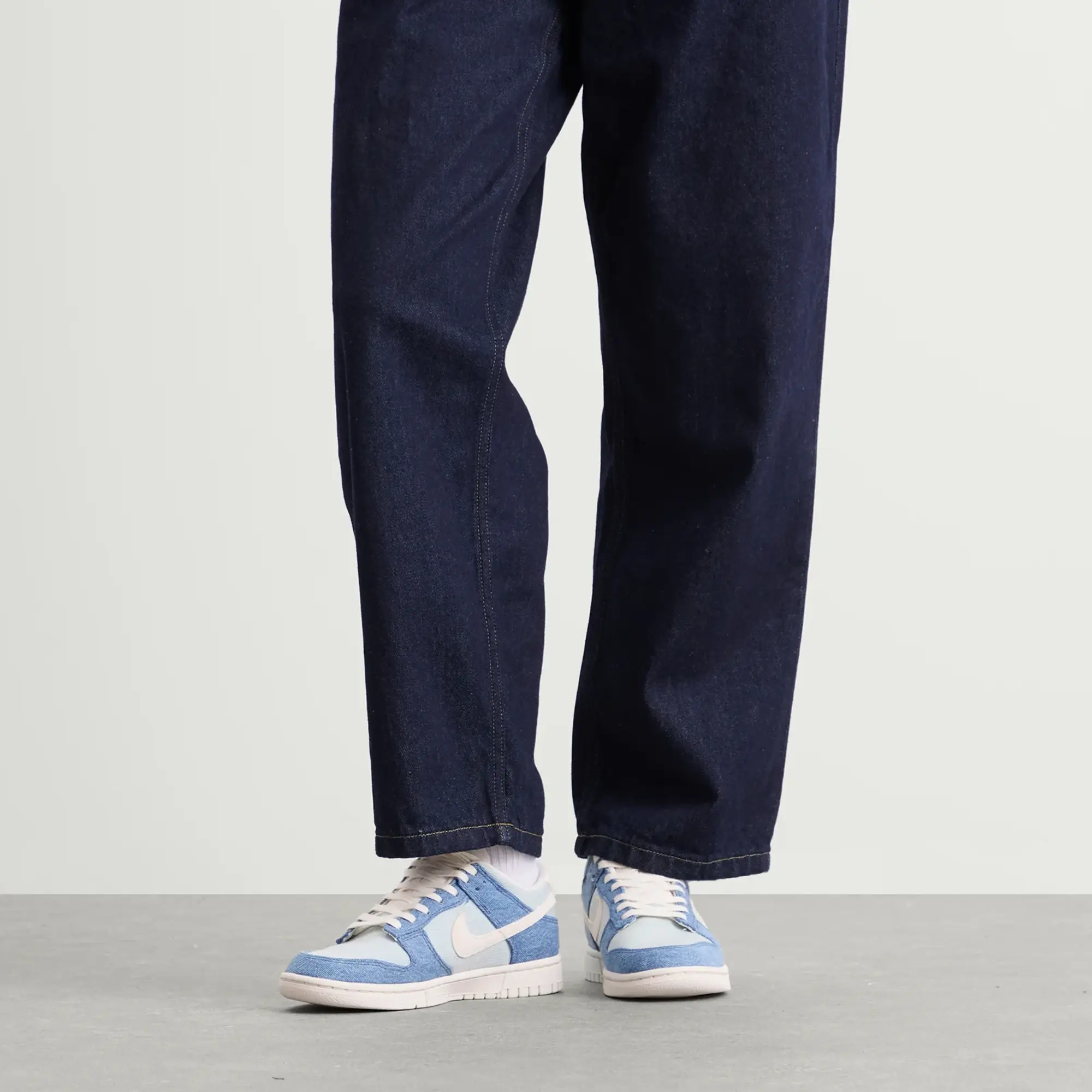 Nike Women's Dunk Low Sneaker Blue/Ivory/Volt