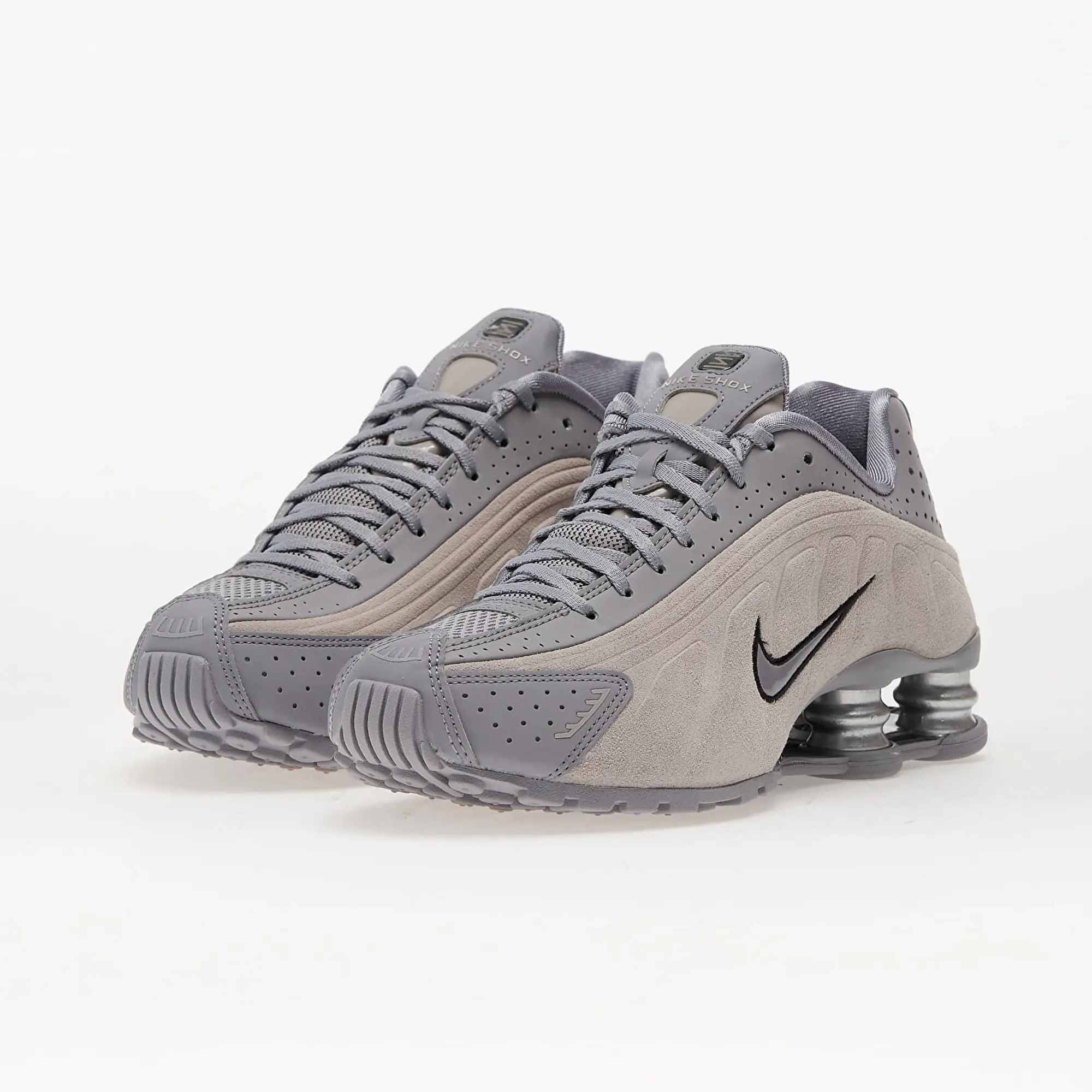 Sneakers Nike W Shox R4 Cement Grey/ Black-College Grey-Mtlc Silver Eur 42