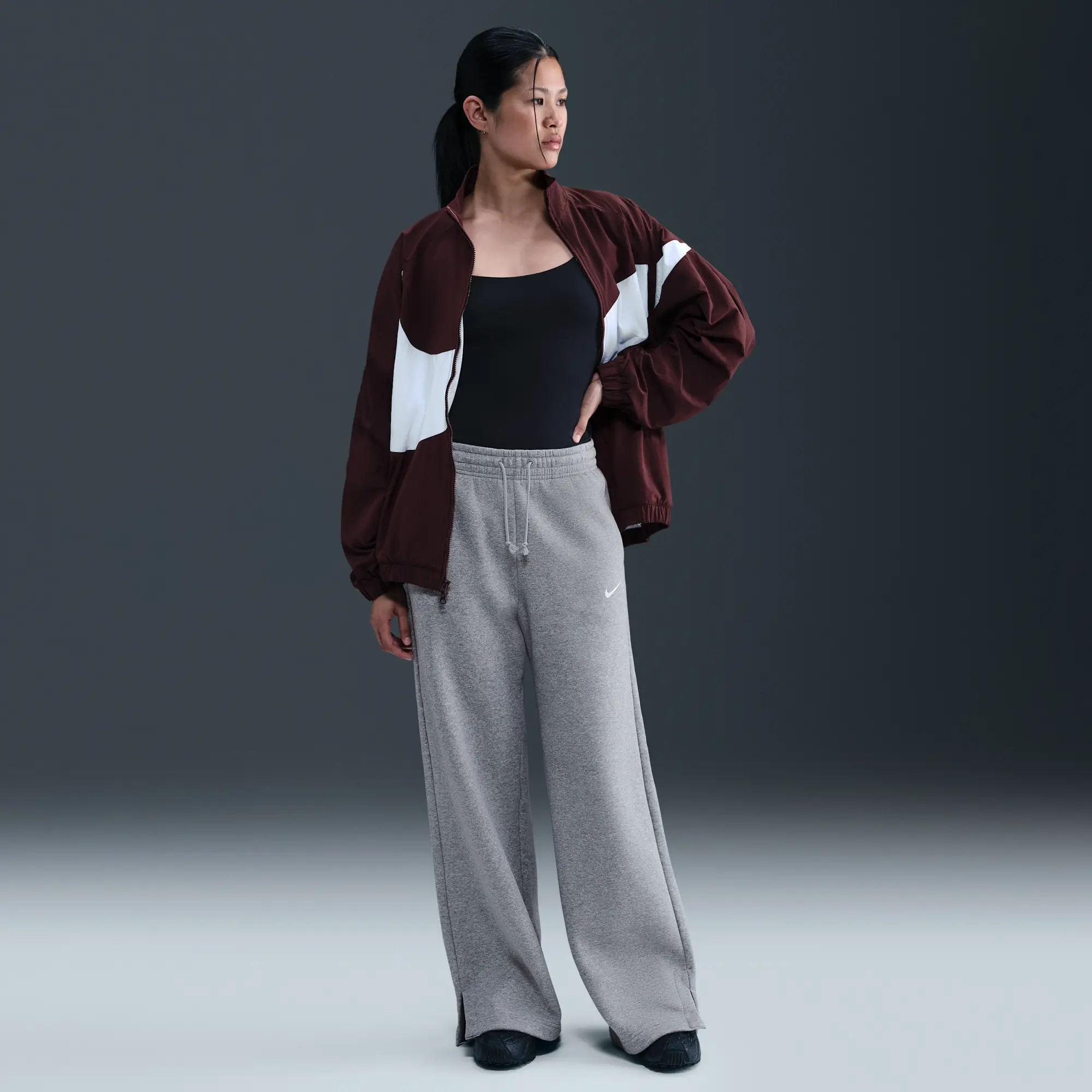Nike Sportswear Phoenix Fleece High-Waisted Wide-Leg Trousers - Grey - Fleece > Phoenix Fleece