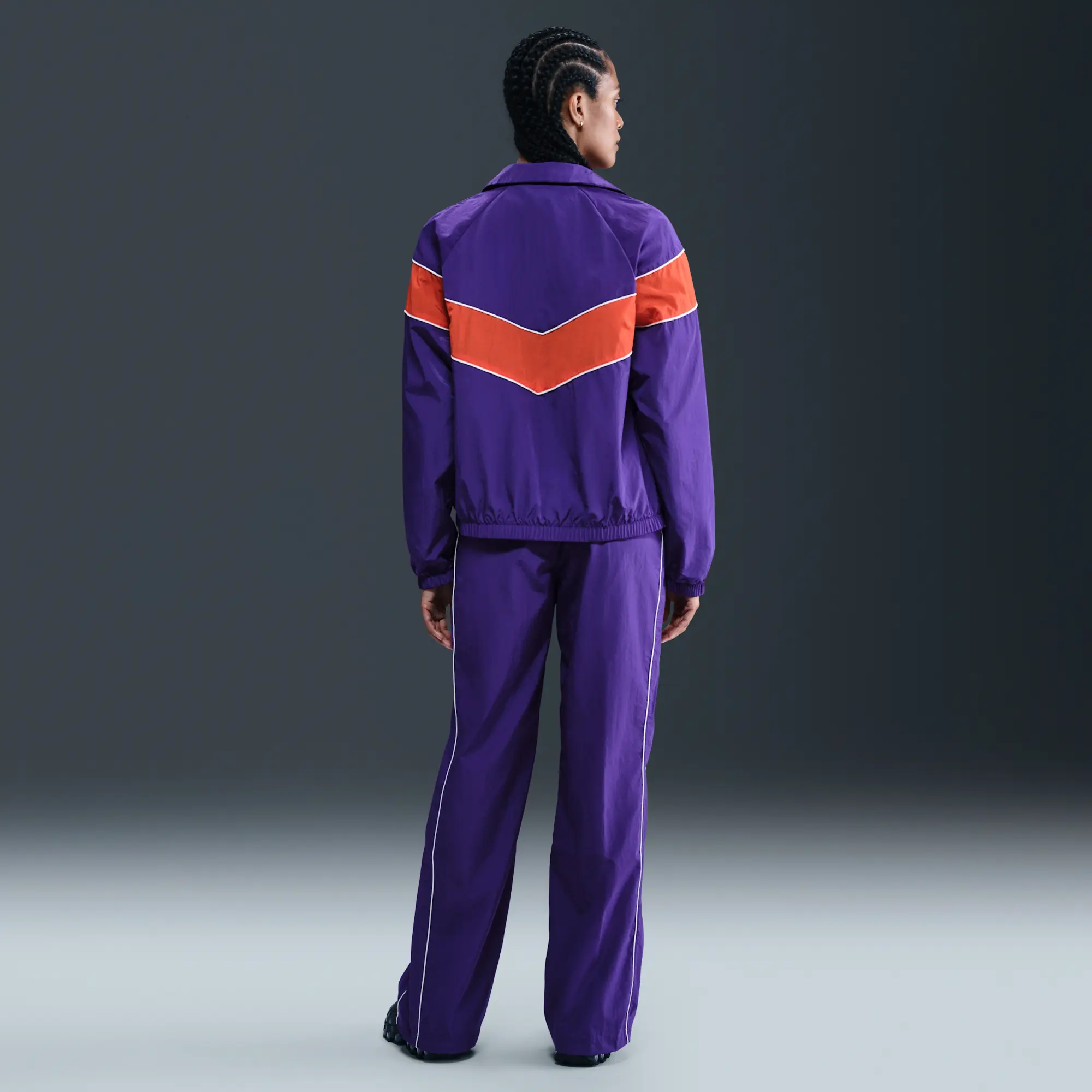 Nike Windrunner Women's High-Waisted Woven Open-Hem Trousers - Purple - Recycled Fibres Minimum