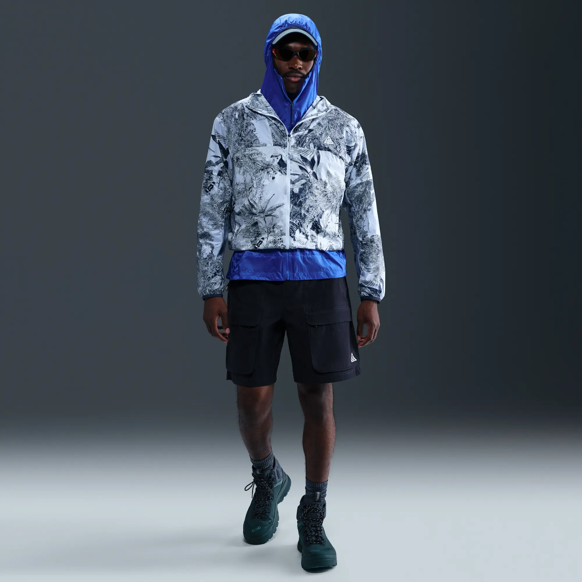 Nike ACG 'Smith Summit' Men's Cargo Shorts - Black - Nylon/Elastane