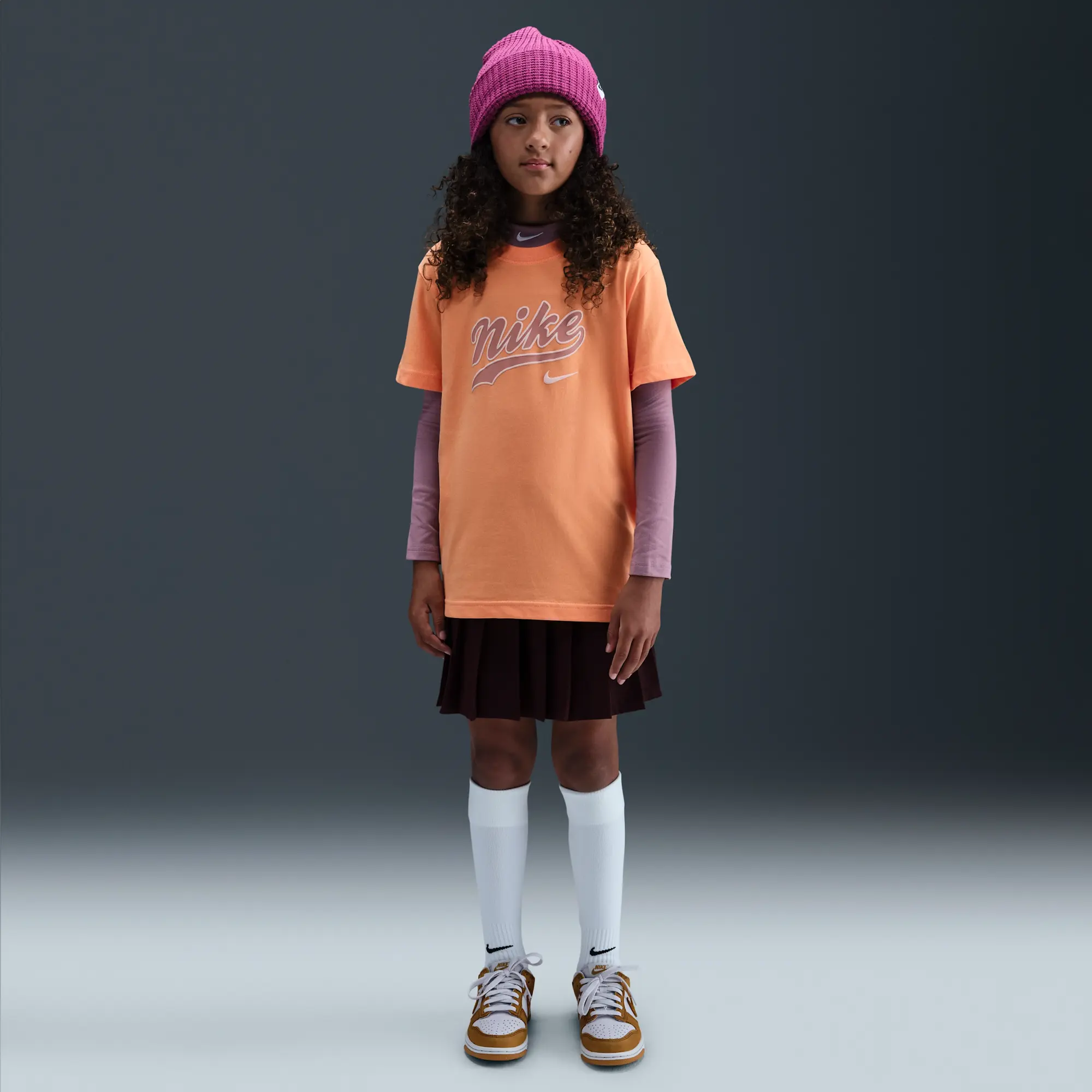 Nike Sportswear Older Kids' (Girls') T-Shirt - Orange