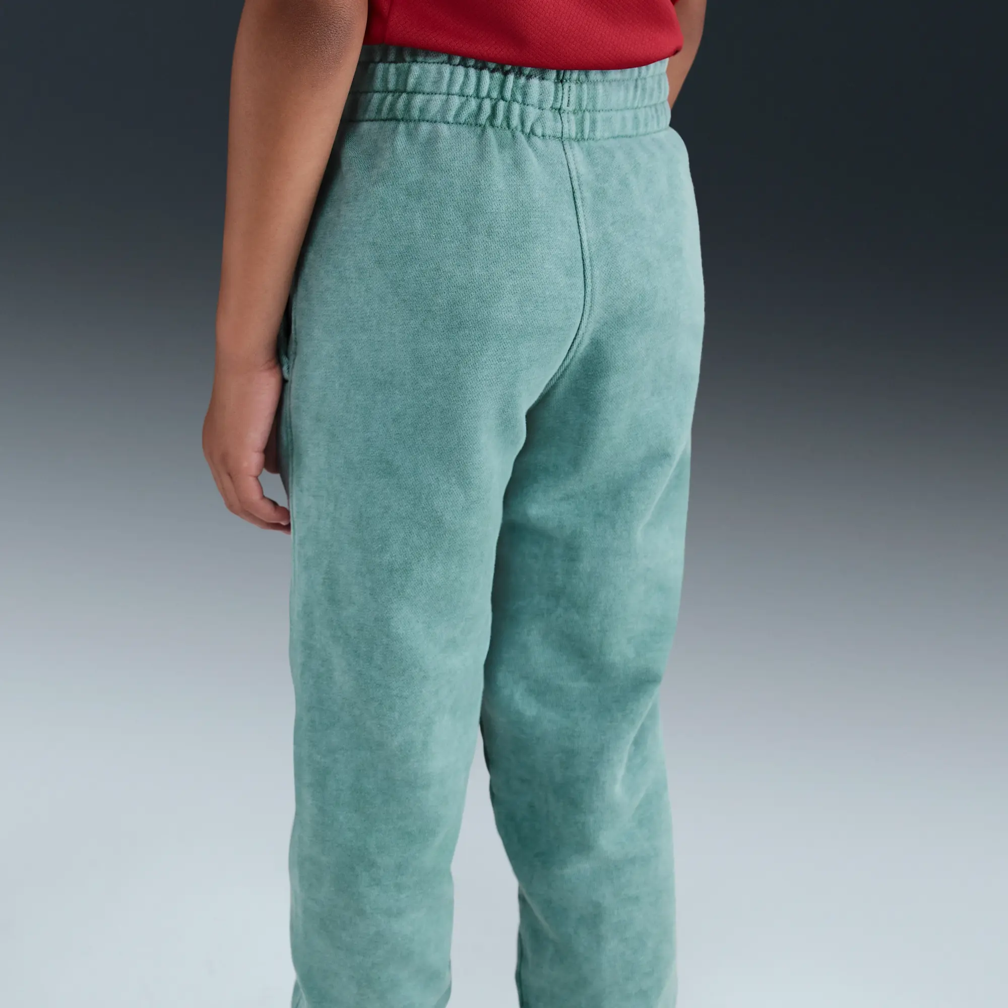 Nike Sportswear Club Fleece Older Kids' French Terry Joggers - Green - Fleece > Club Fleece