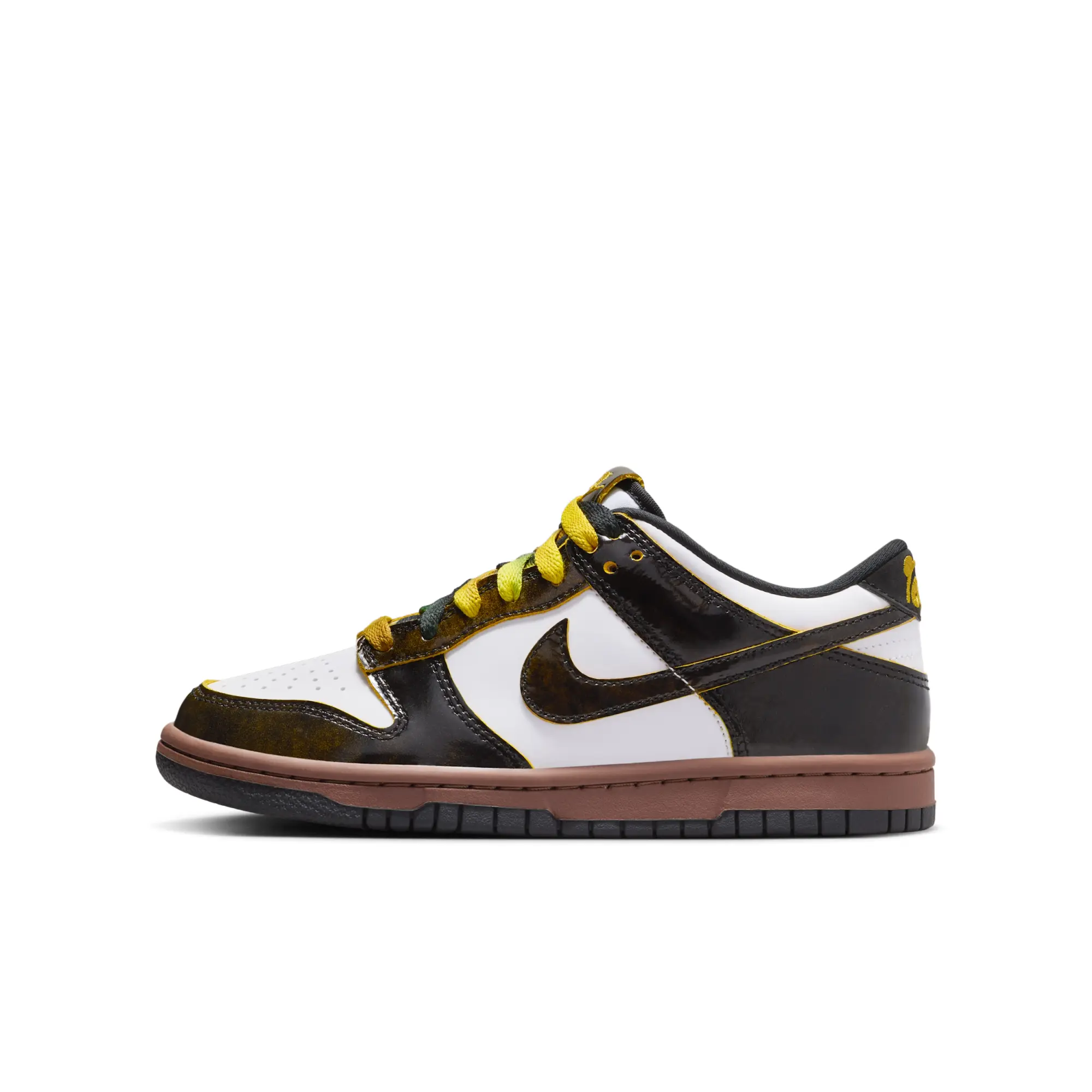 Nike Dunk Low SE Older Kids' Shoes - White