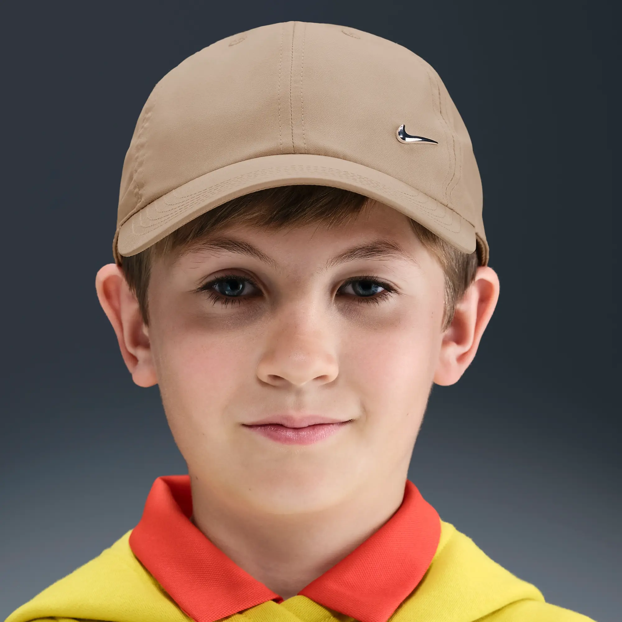 Nike Dri-FIT Club Kids' Unstructured Metal Swoosh Cap - Brown - Recycled Polyester